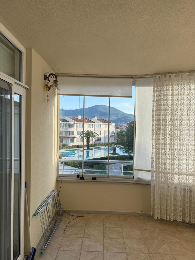 Lalezar Sitesinde Güney Cepheli, Eşyalı 2+1 Kiralık Daire