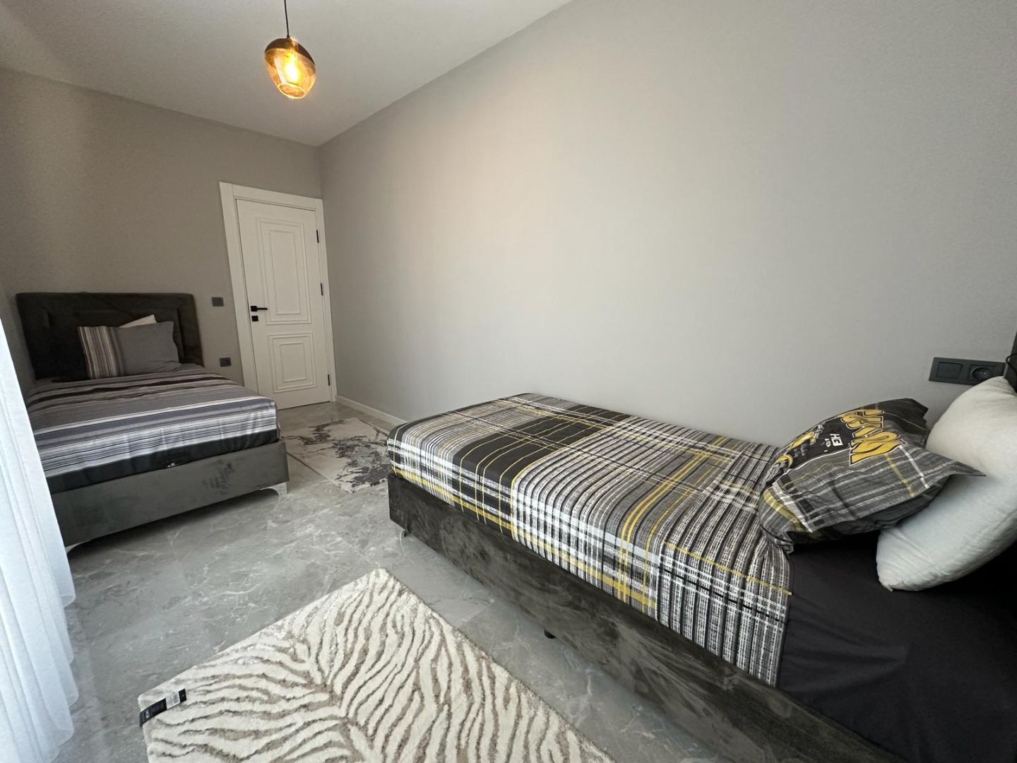 DALAMAN BOZÖRÜ’NDE DOĞA MANZARALI HAVUZLU 4+1 MÜSTAKİL VİLLA