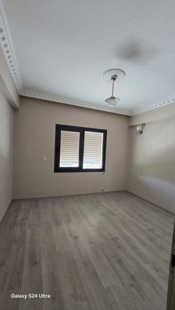 Dalaman Kapukargın’da Göl Manzaralı Geniş 2+1 Satılık Daire