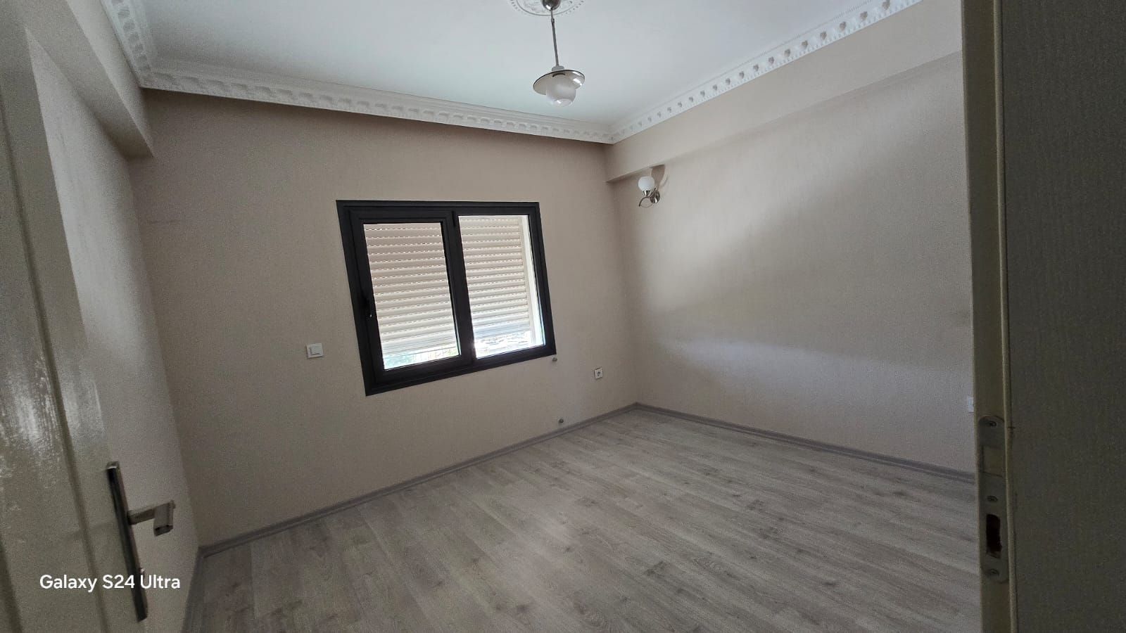 Dalaman Kapukargın’da Göl Manzaralı Geniş 2+1 Satılık Daire