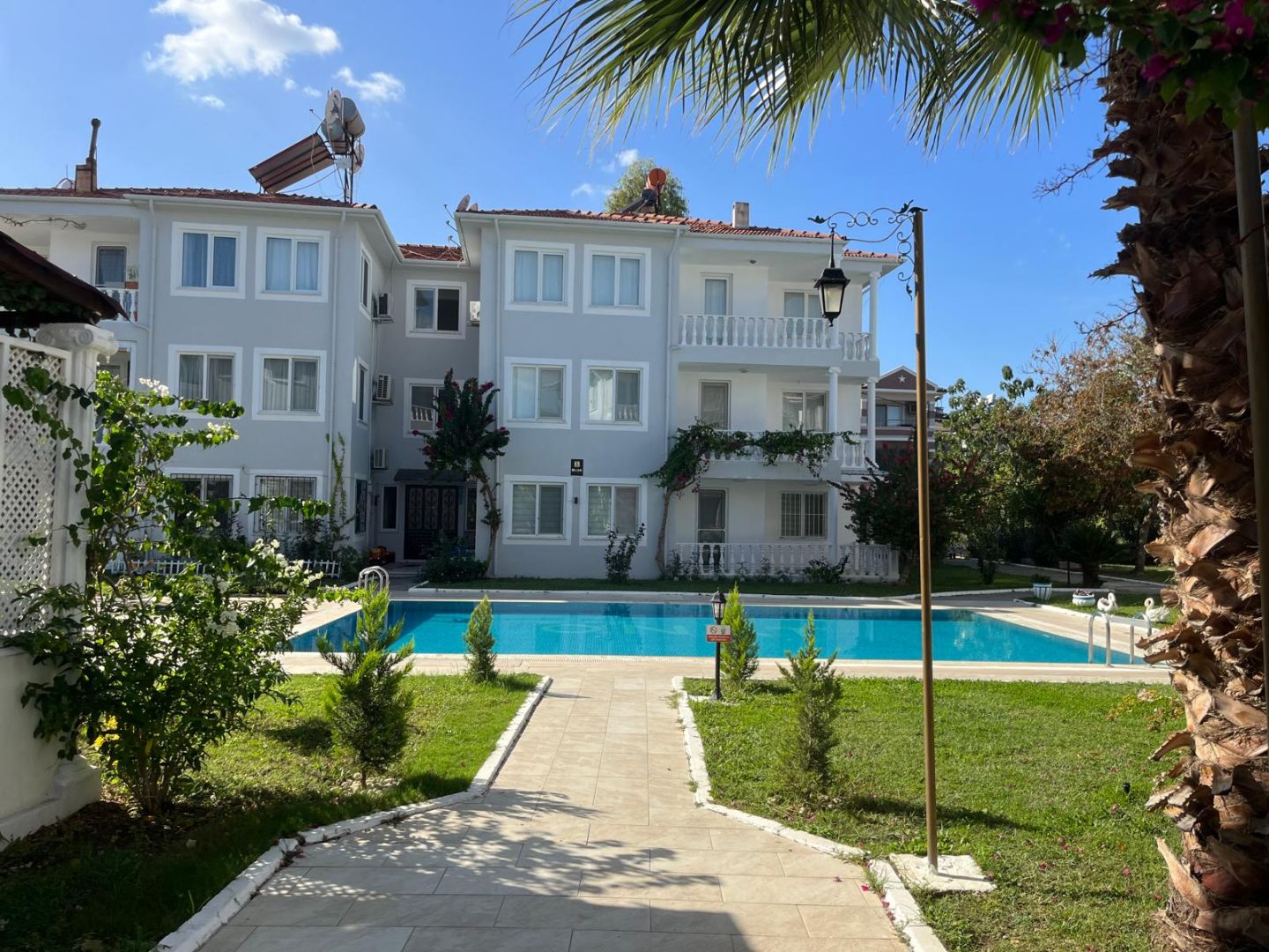 Dalaman Hürriyette Havuzlu Site İçinde 3+1 Daire