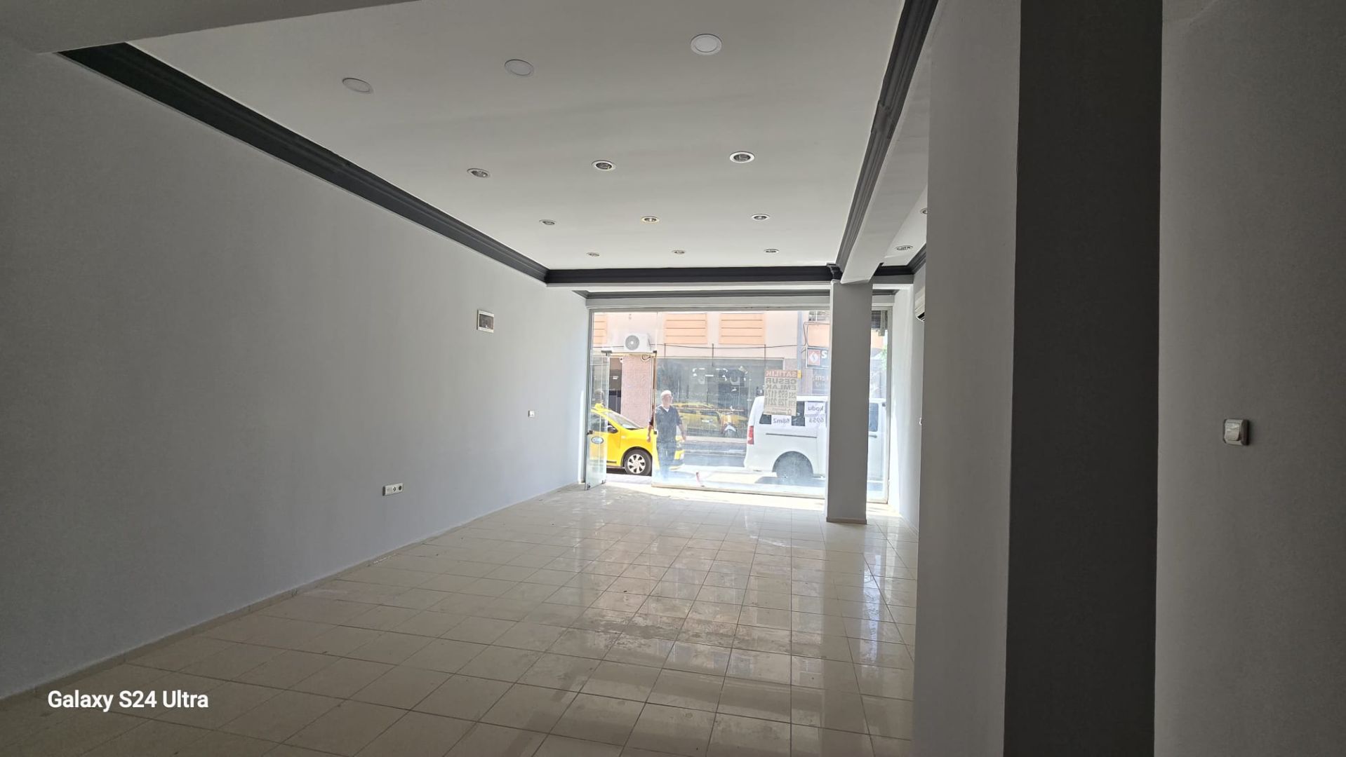 Dalaman Merkezde Cengiz Topelde Satılık 68 m² Dükkan