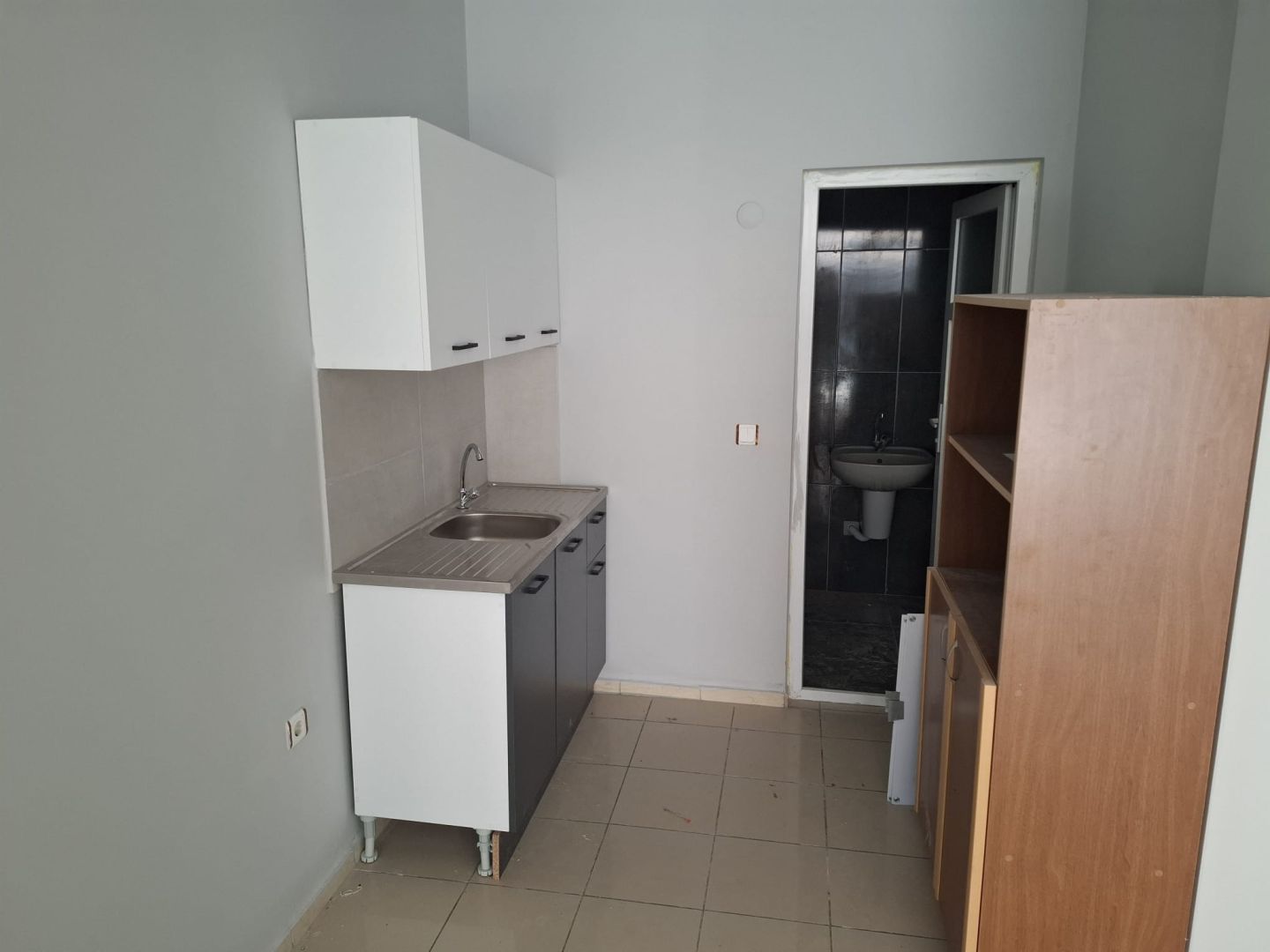 Dalaman Merkezde Cengiz Topelde Satılık 68 m² Dükkan