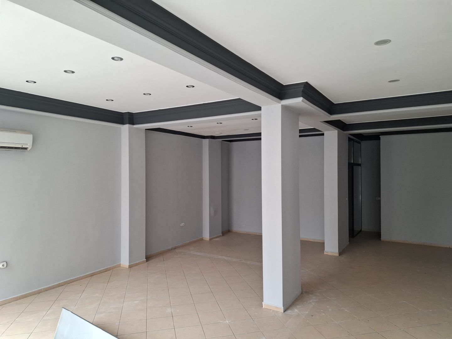 Dalaman Merkezde Cengiz Topelde Satılık 68 m² Dükkan