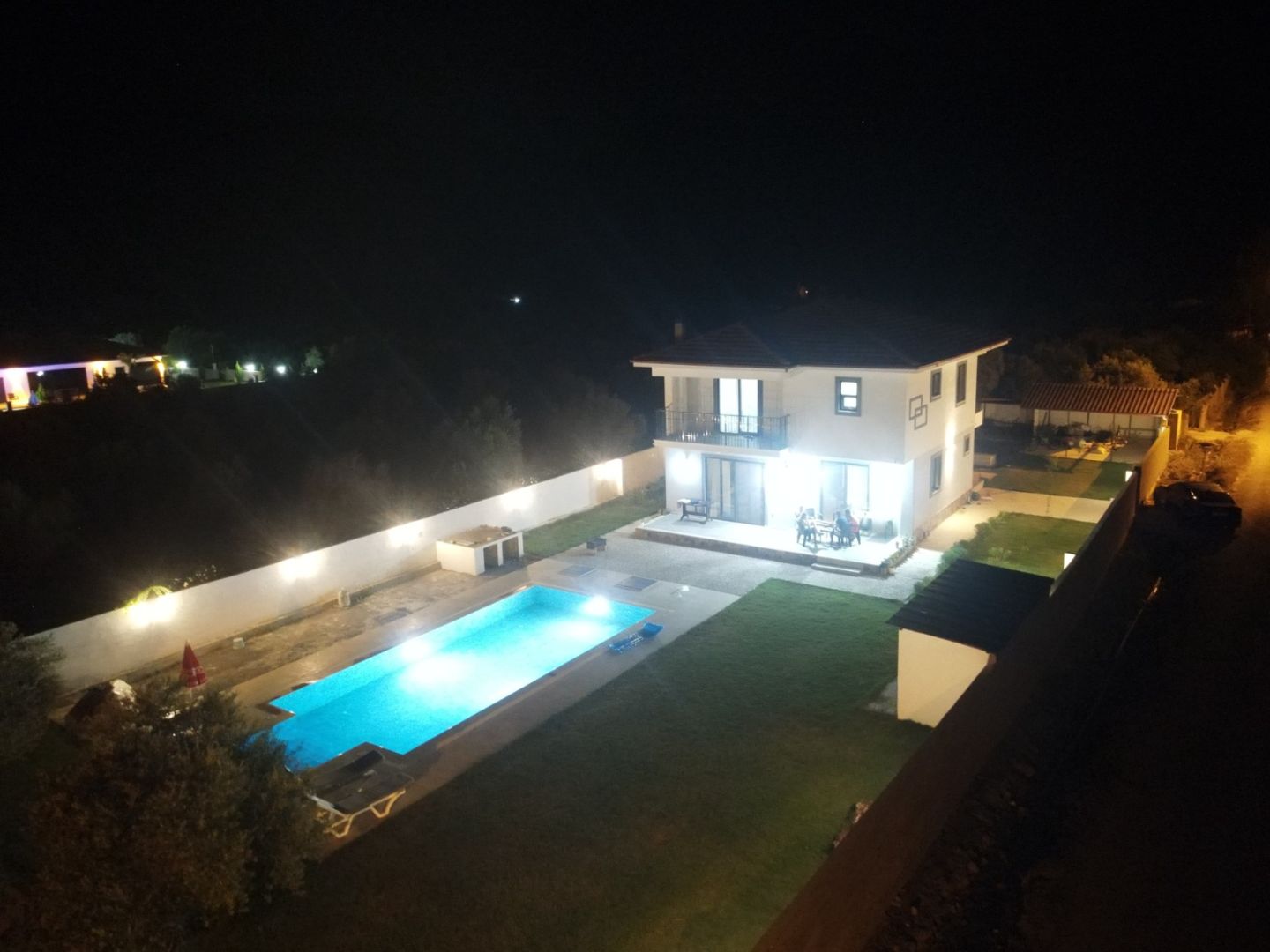 Ortaca Fevziye’de 1887m² Arsa İçinde Havuzlu 4+1 Villa