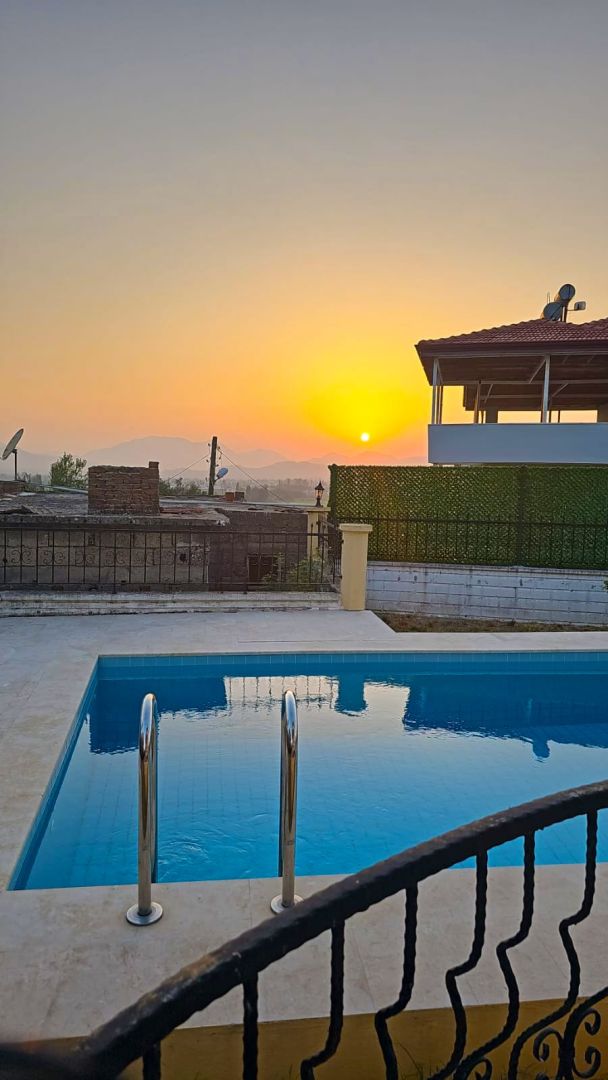 Dalaman Şerefler’de Deniz Manzaralı Müstakil Havuzlu Villa