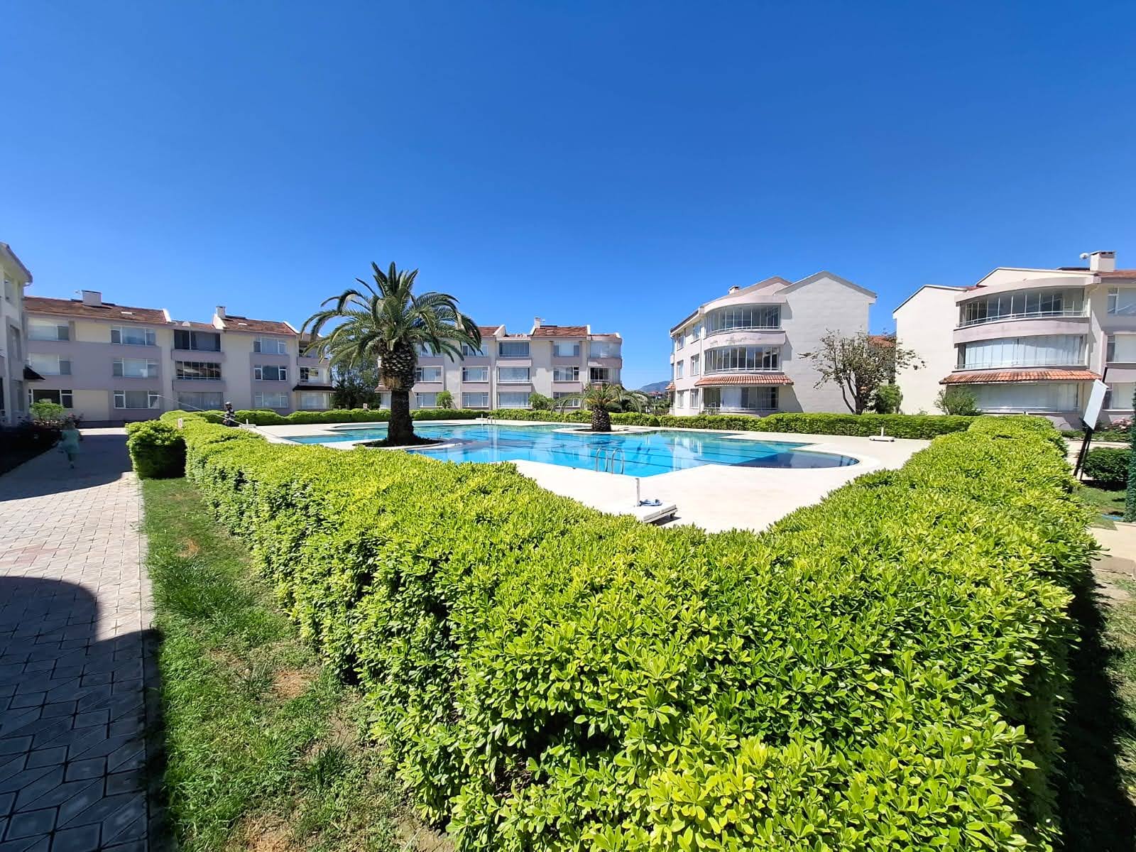 KONFORLU YAŞAMIN YENİ ADRESİ CAM BALKONLU ŞIK 2+1 DAİRE