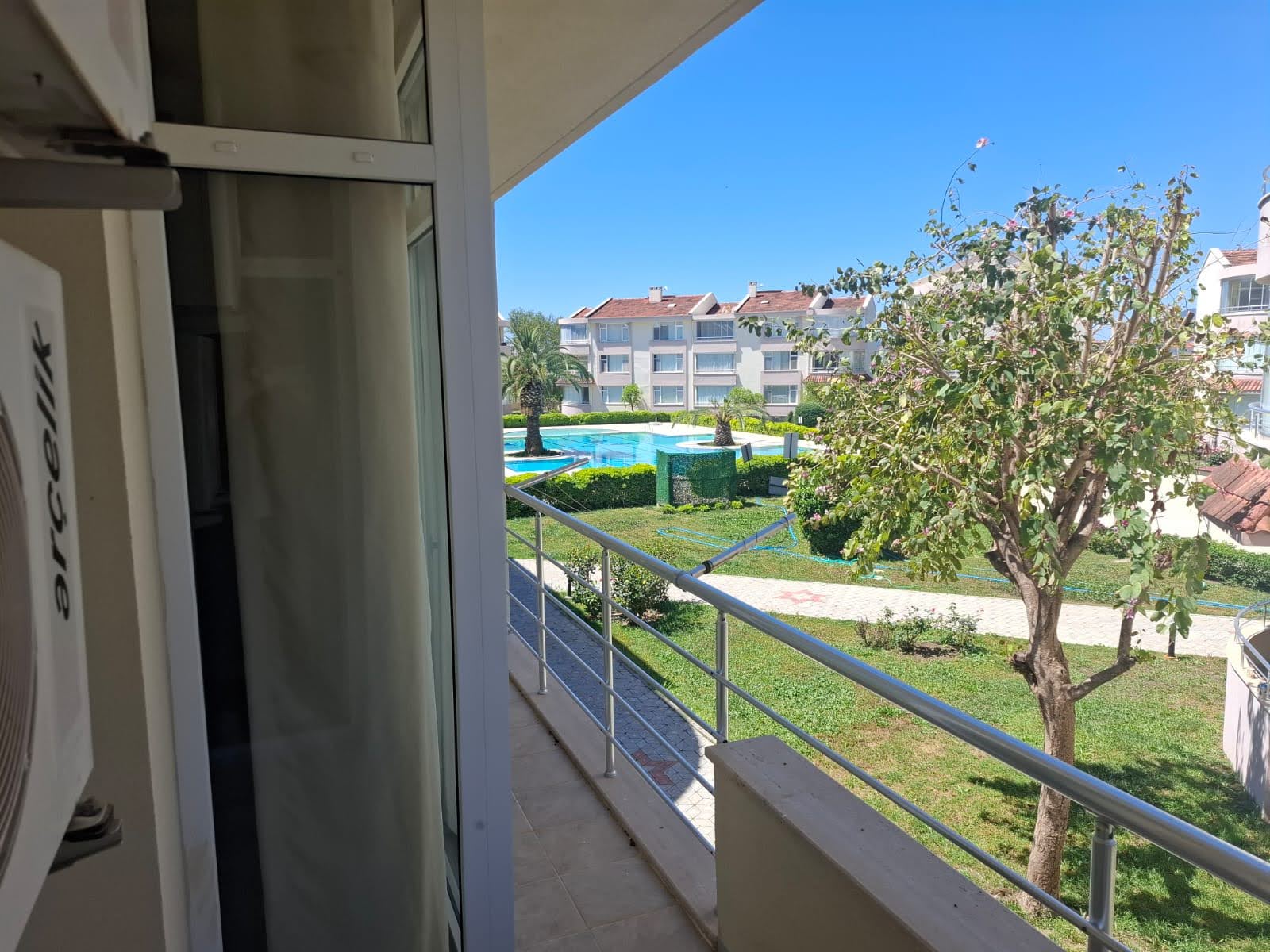 KONFORLU YAŞAMIN YENİ ADRESİ CAM BALKONLU ŞIK 2+1 DAİRE