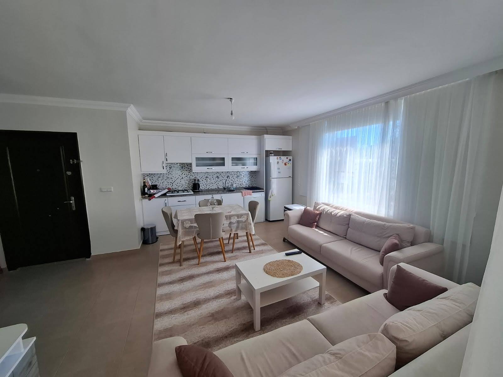 KONFORLU YAŞAMIN YENİ ADRESİ CAM BALKONLU ŞIK 2+1 DAİRE