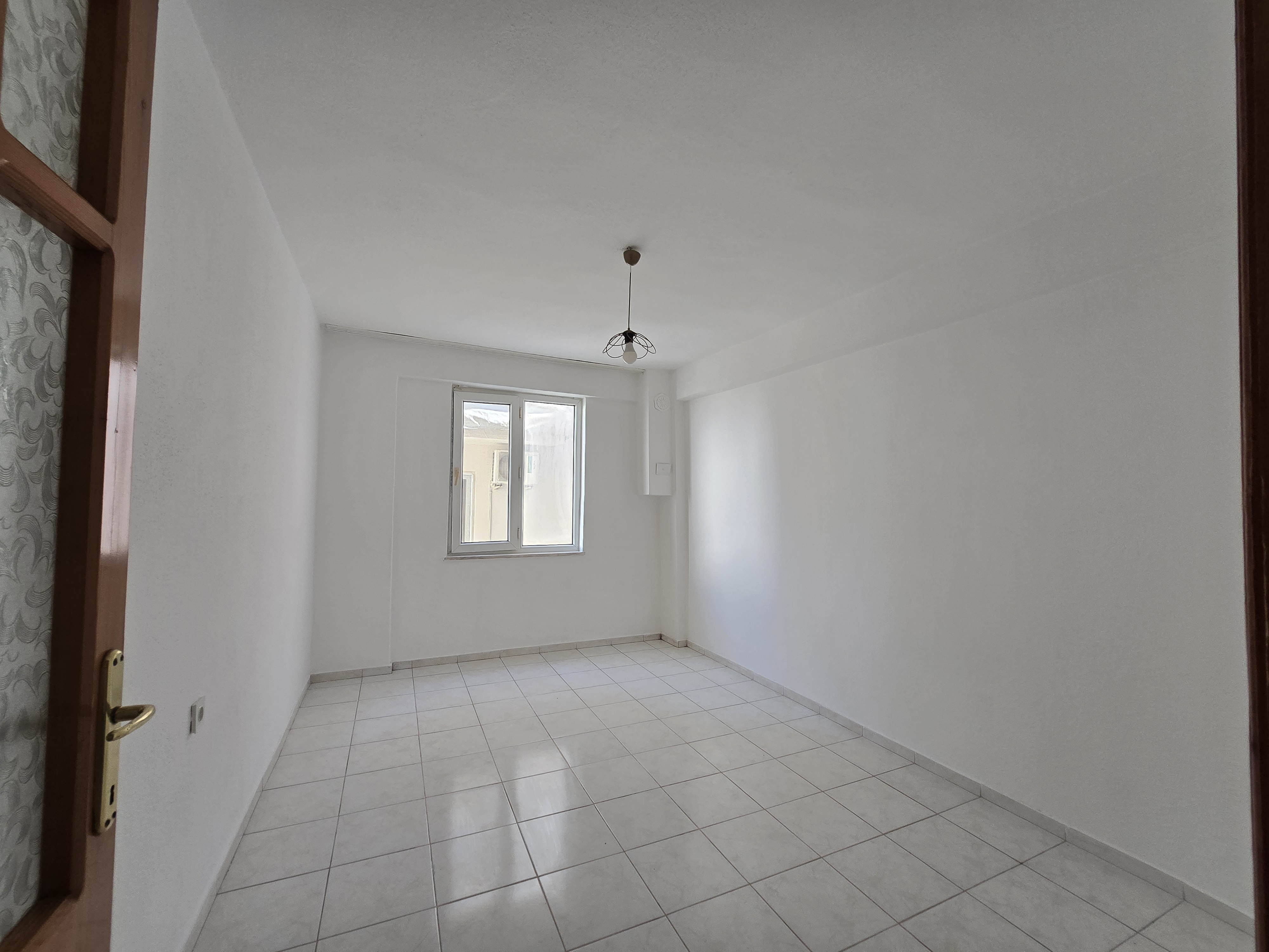 Dalaman Atatürk Caddesi'nde Kiralık 2+1 Daire / Ofis – Merkezi Konum