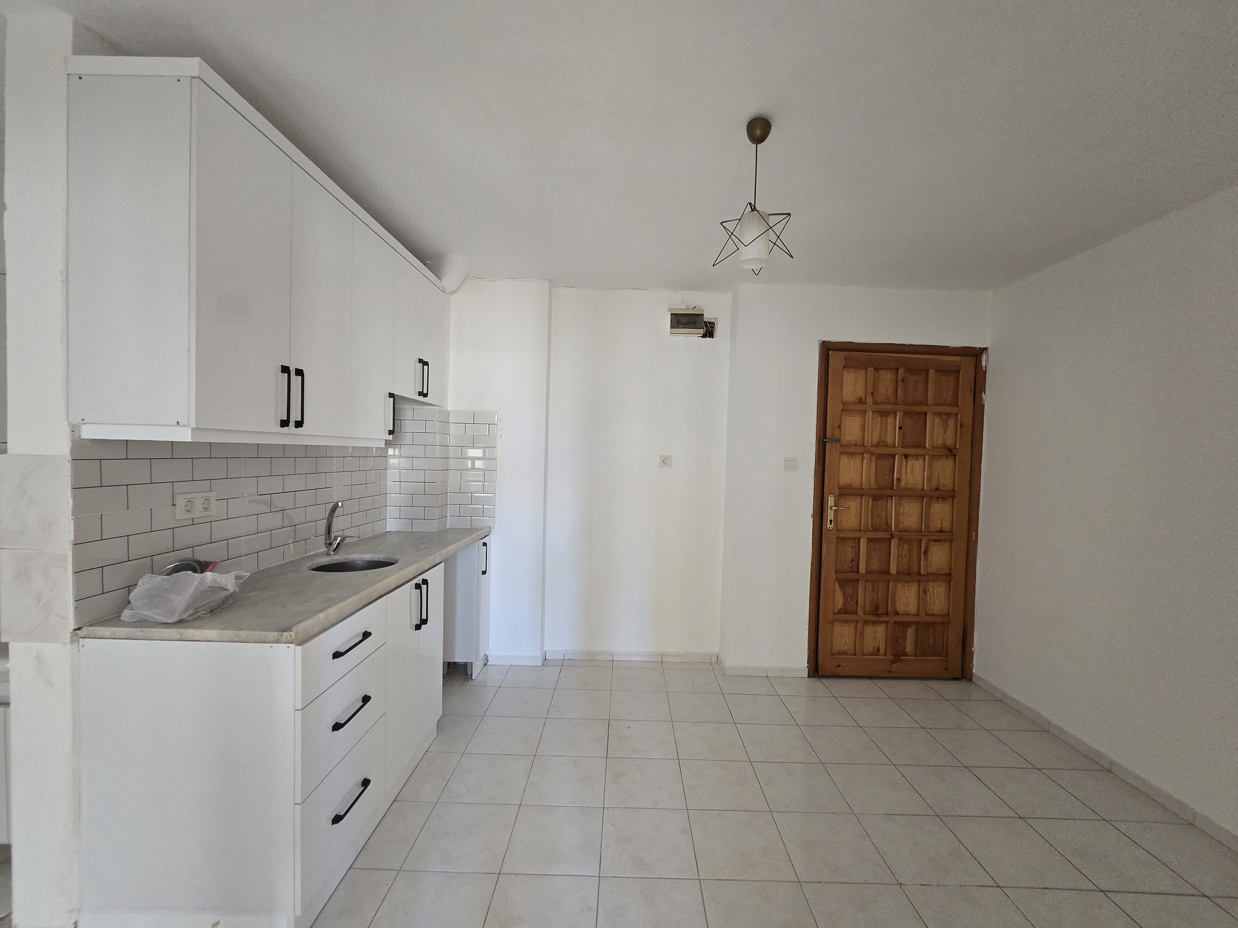 Dalaman Atatürk Caddesi'nde Kiralık 2+1 Daire / Ofis – Merkezi Konum