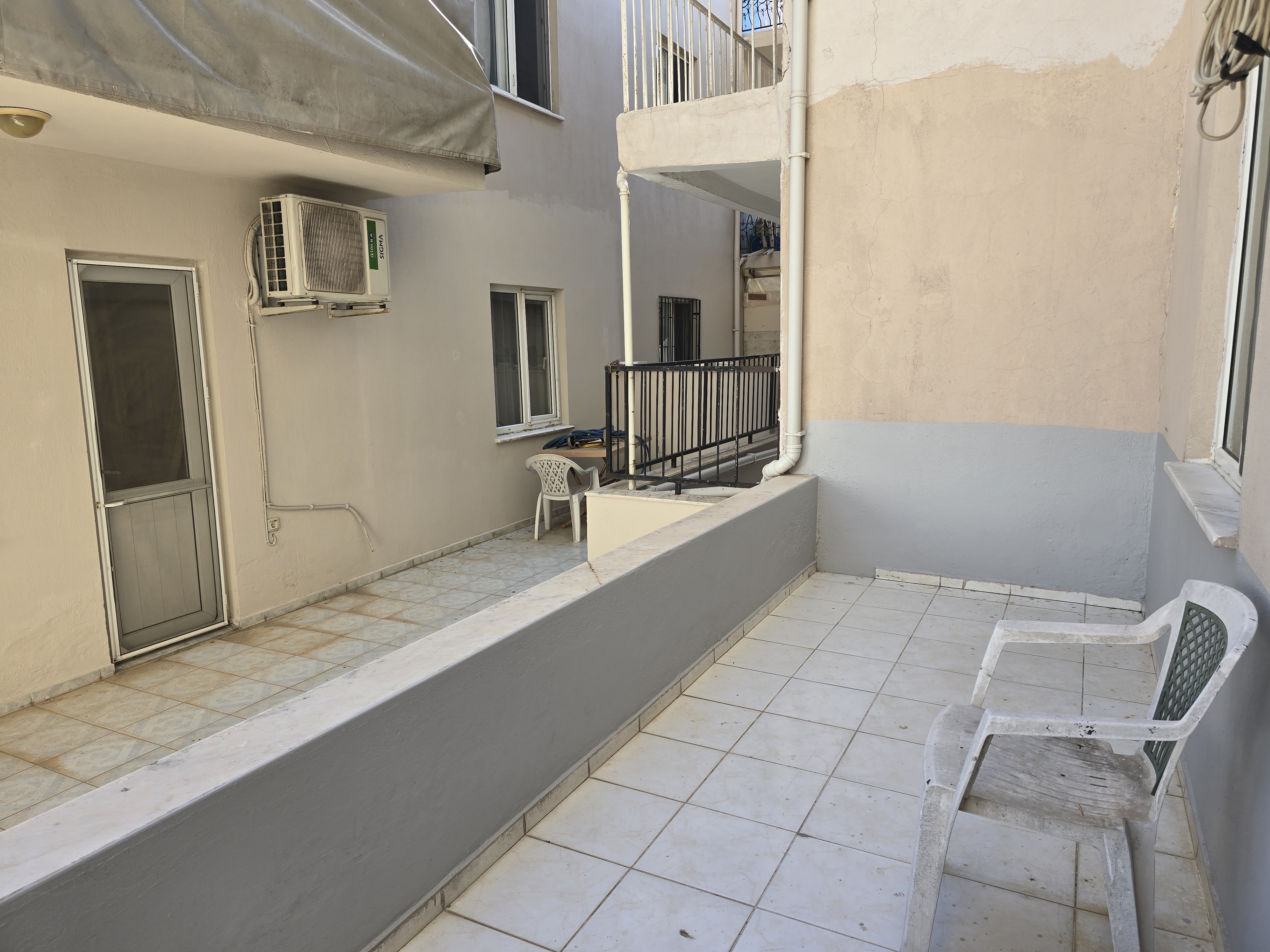 Dalaman Atatürk Caddesi'nde Kiralık 2+1 Daire / Ofis – Merkezi Konum