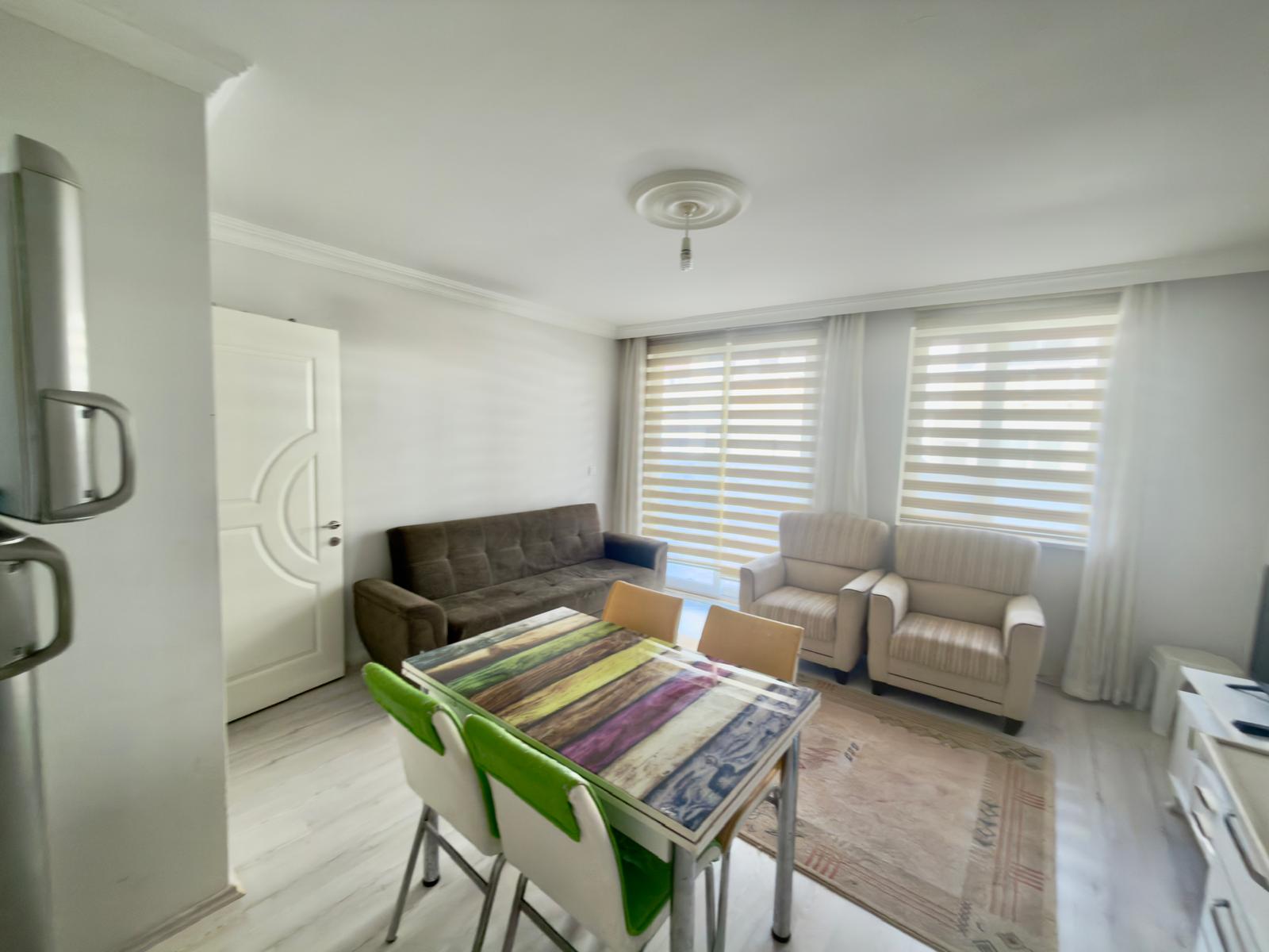 Dalaman Pazaryerinde Teraslı Full Eşyalı 1+1 Kiralık Daire