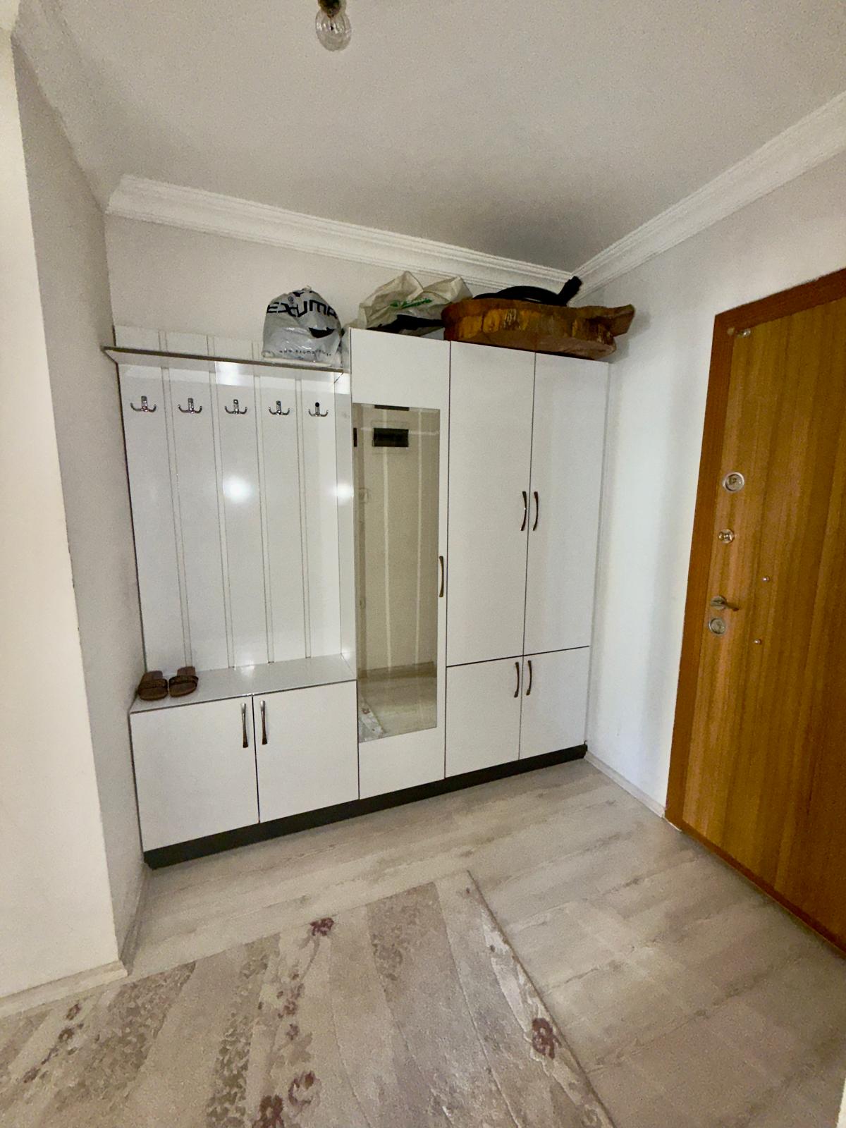 Dalaman Pazaryerinde Teraslı Full Eşyalı 1+1 Kiralık Daire