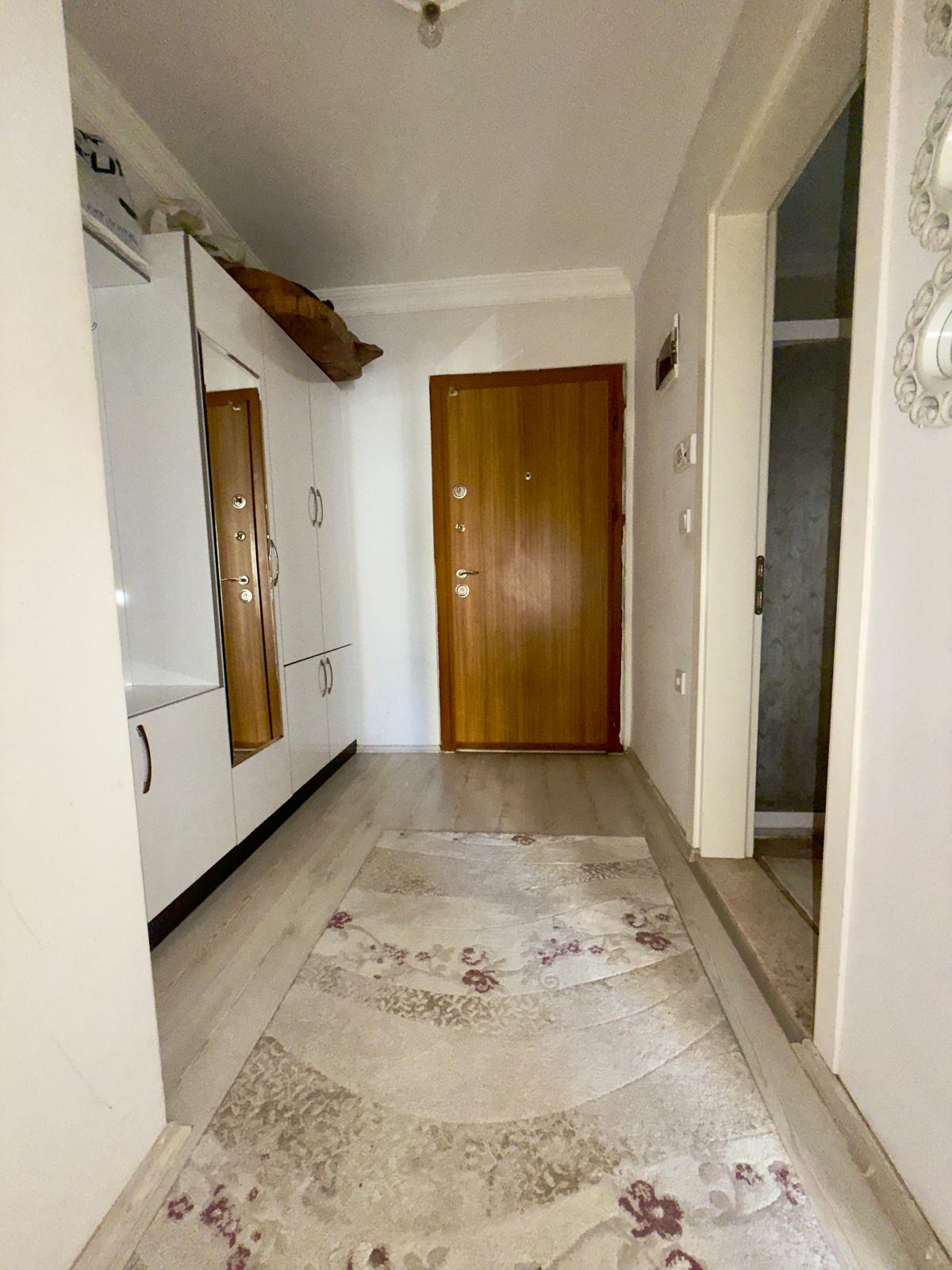 Dalaman Pazaryerinde Teraslı Full Eşyalı 1+1 Kiralık Daire