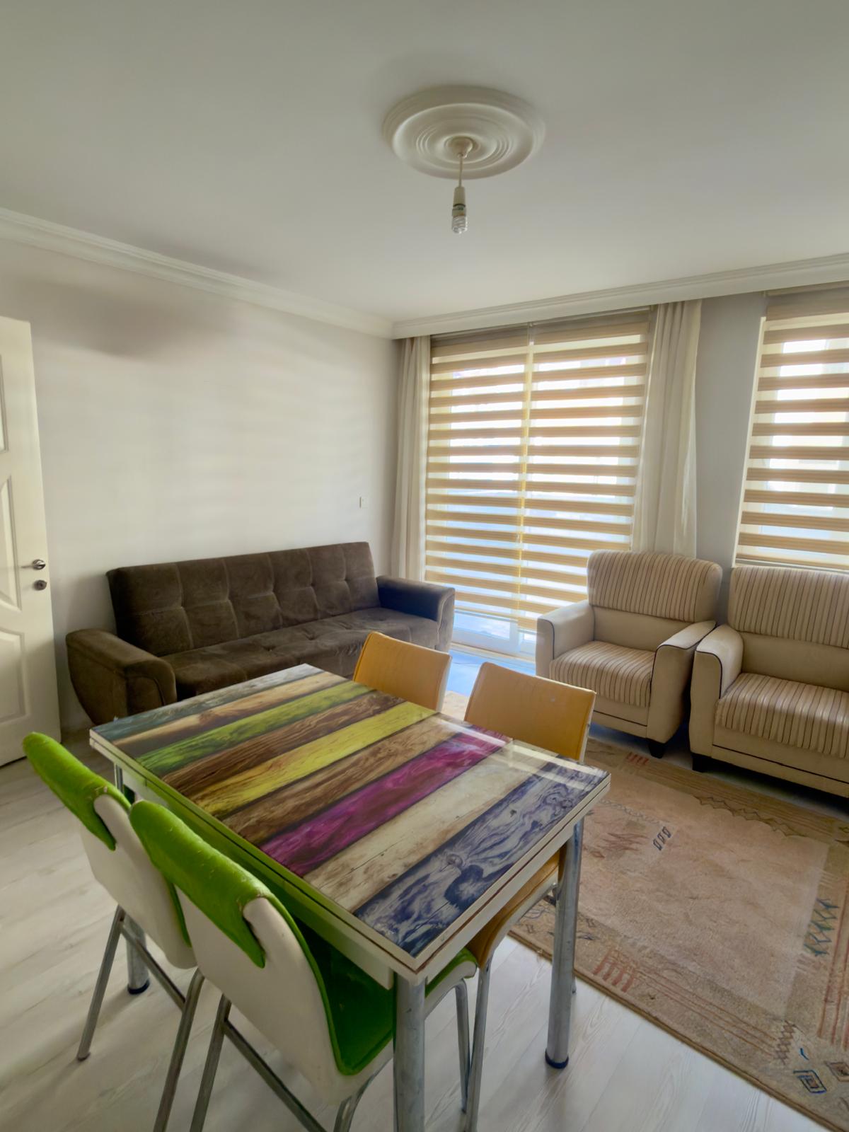 Dalaman Pazaryerinde Teraslı Full Eşyalı 1+1 Kiralık Daire