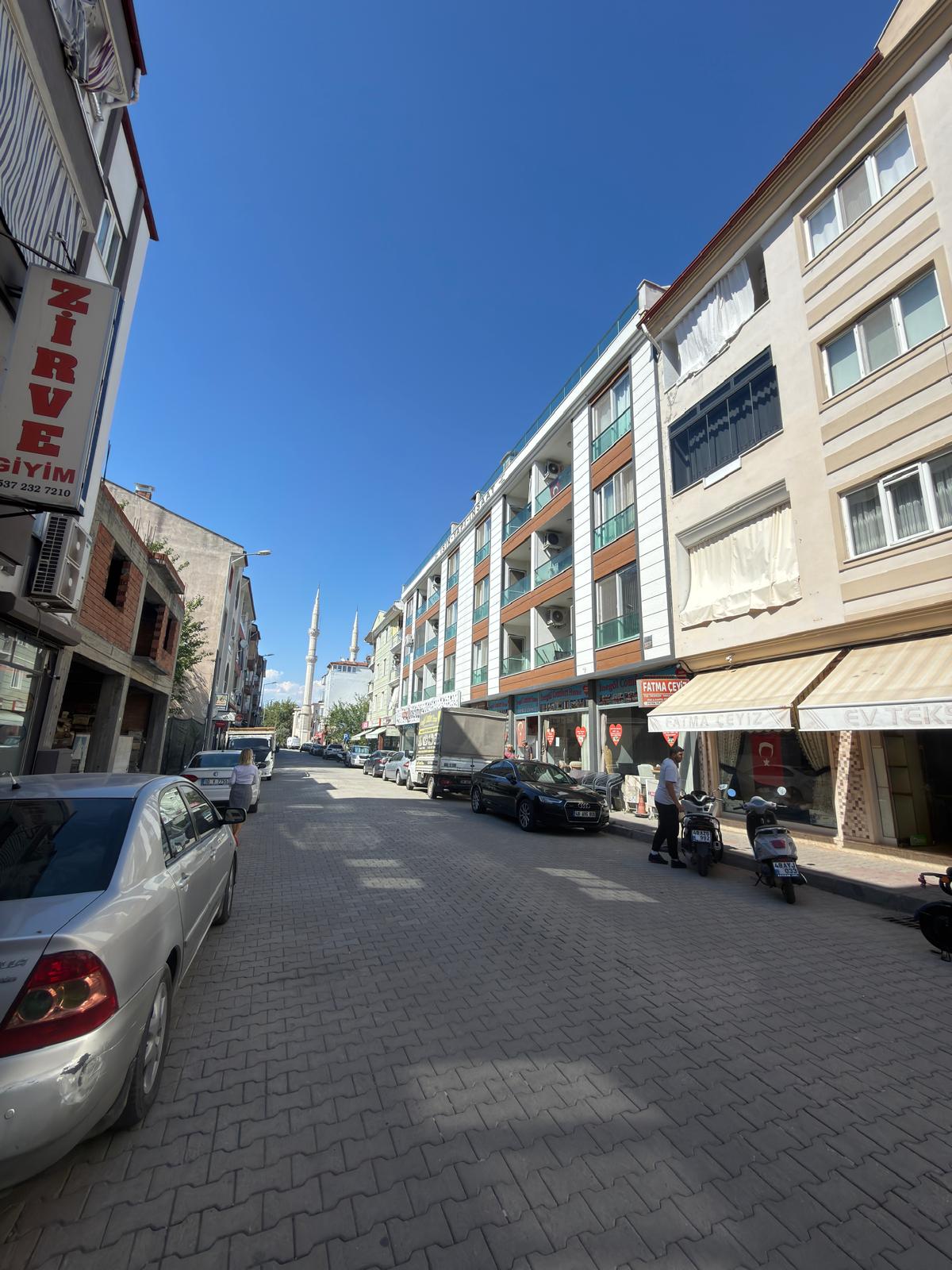Dalaman Pazaryerinde Teraslı Full Eşyalı 1+1 Kiralık Daire