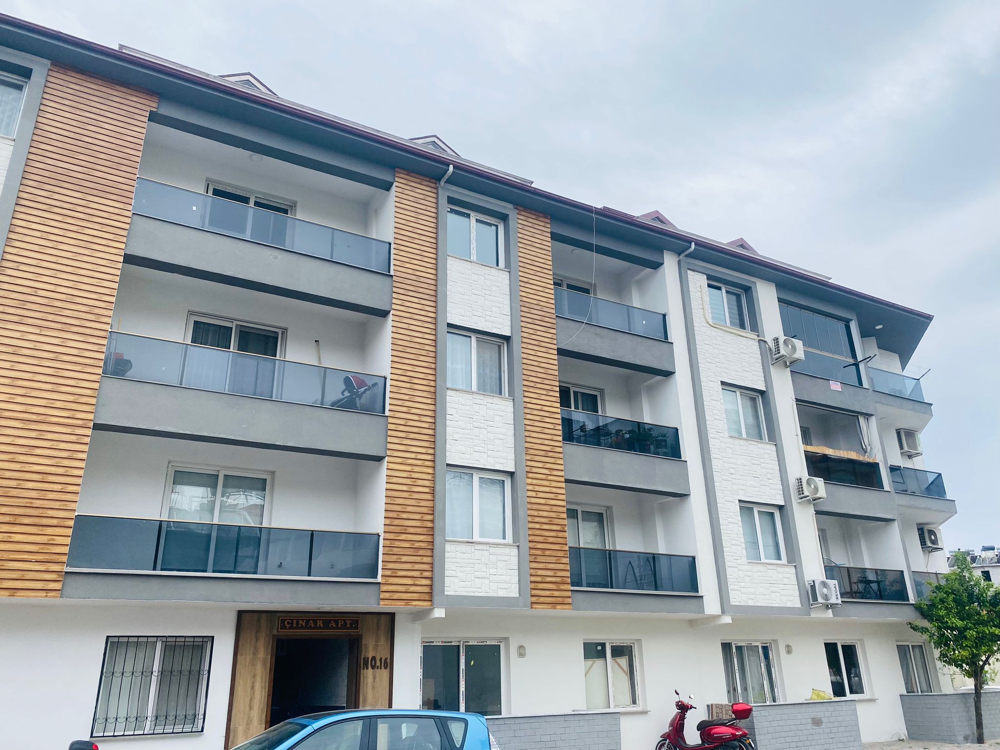 DALAMAN KARAÇALI'DA 170 m² TERASLI 4+1 SATILIK ÇATI DUBLEKSİ