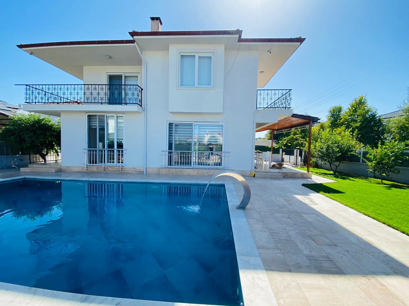 CESUR REALESTATE 4+1