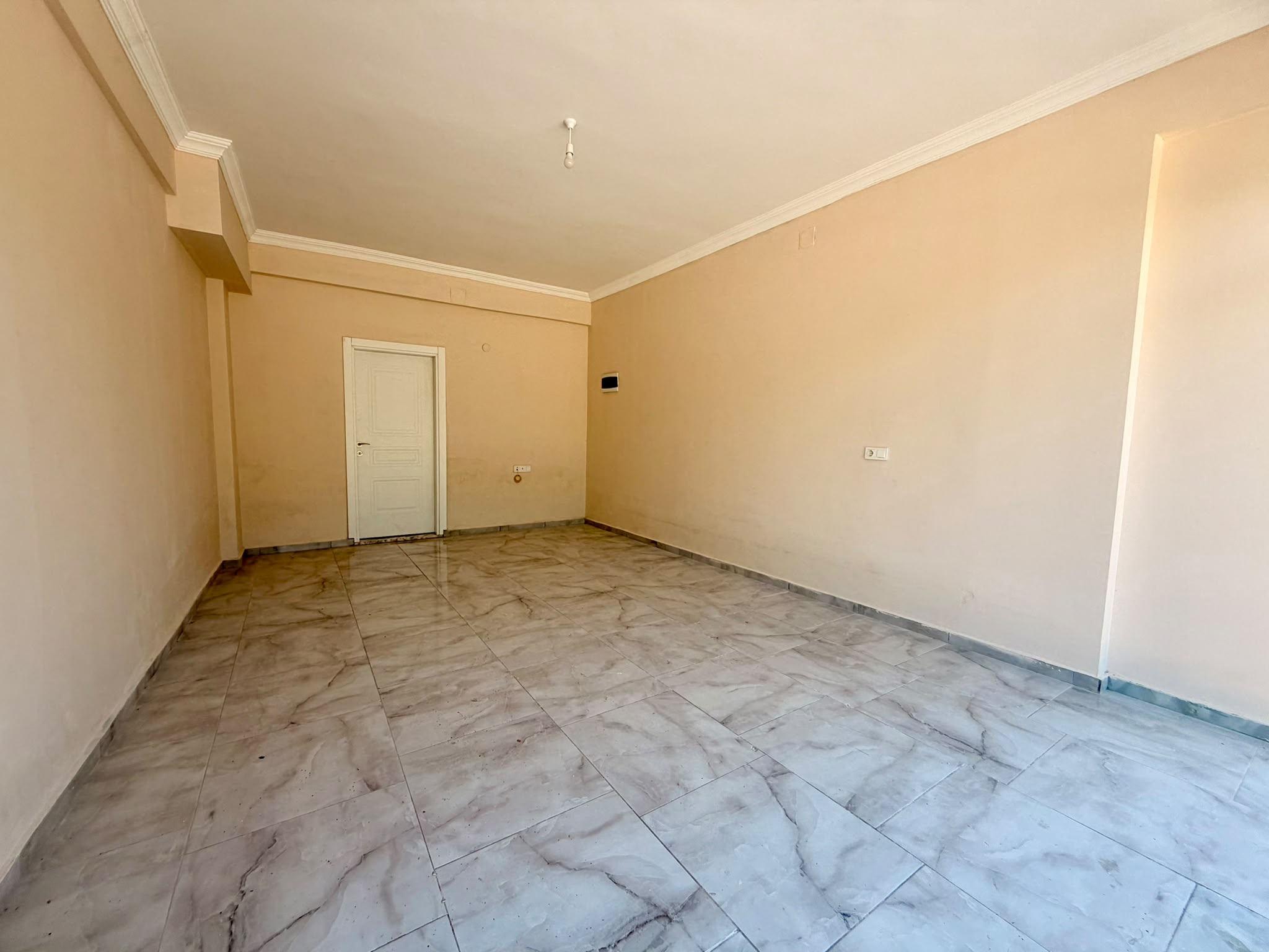 YATIRIM FIRSATI! ANA CADDE CEPHELİ SATILIK 50 m² DÜKKAN