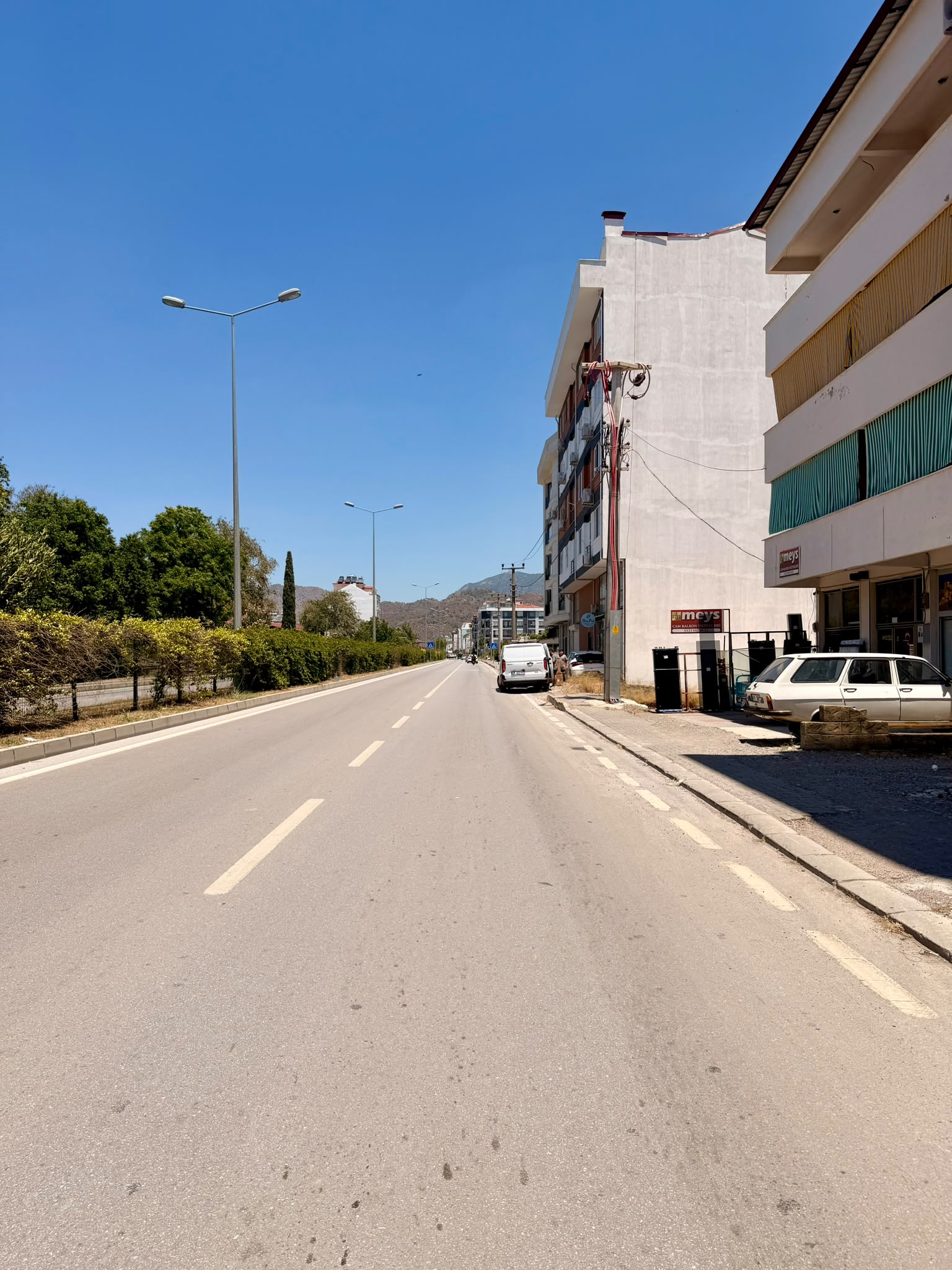 YATIRIM FIRSATI! ANA CADDE CEPHELİ SATILIK 50 m² DÜKKAN