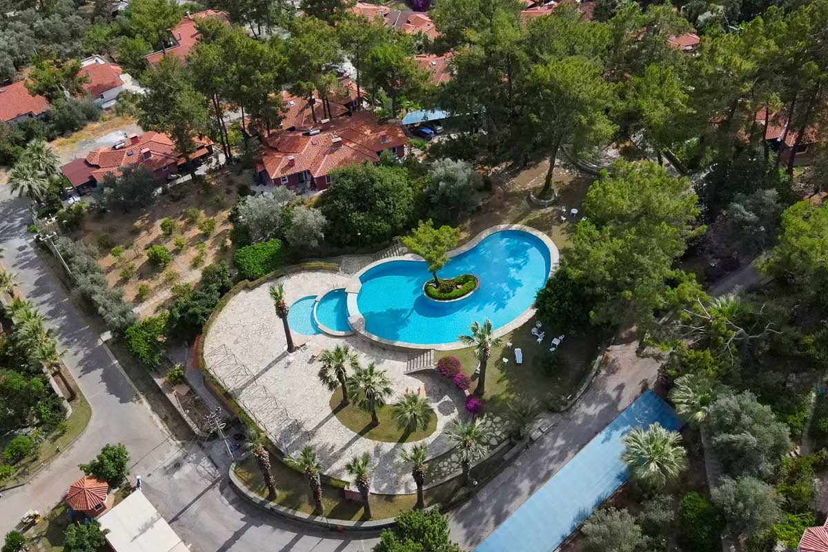 Göcek'in En Prestijli Sitesinde Satılık Deniz Manzaralı Villa