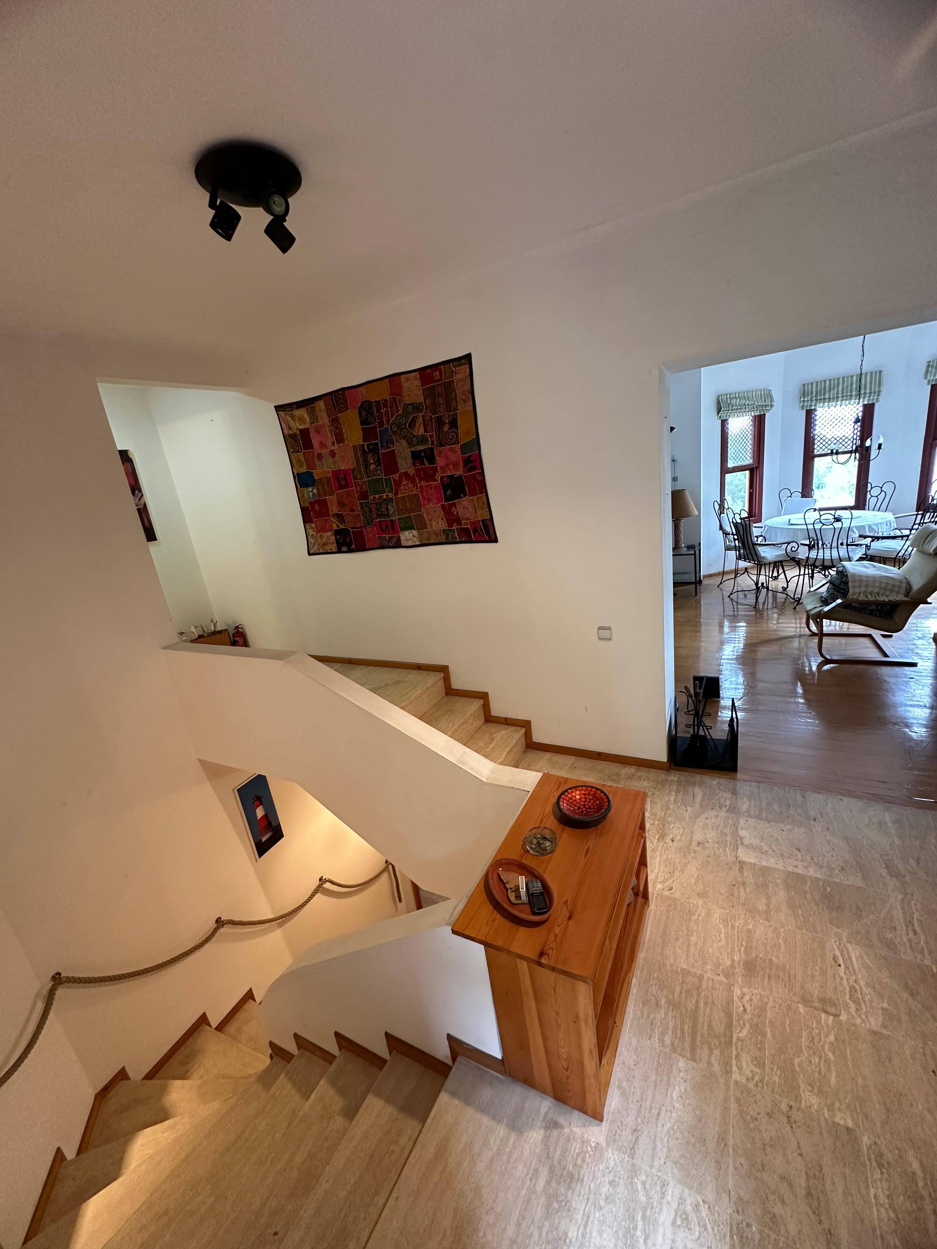 Göcek'in En Prestijli Sitesinde Satılık Deniz Manzaralı Villa