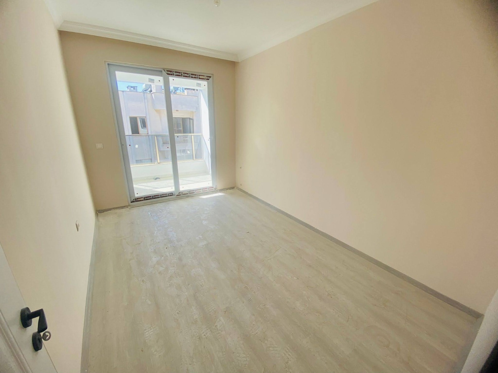 Dalaman Merkez'de Kiracılı Satılık 2+1 Yatırımlık Daire