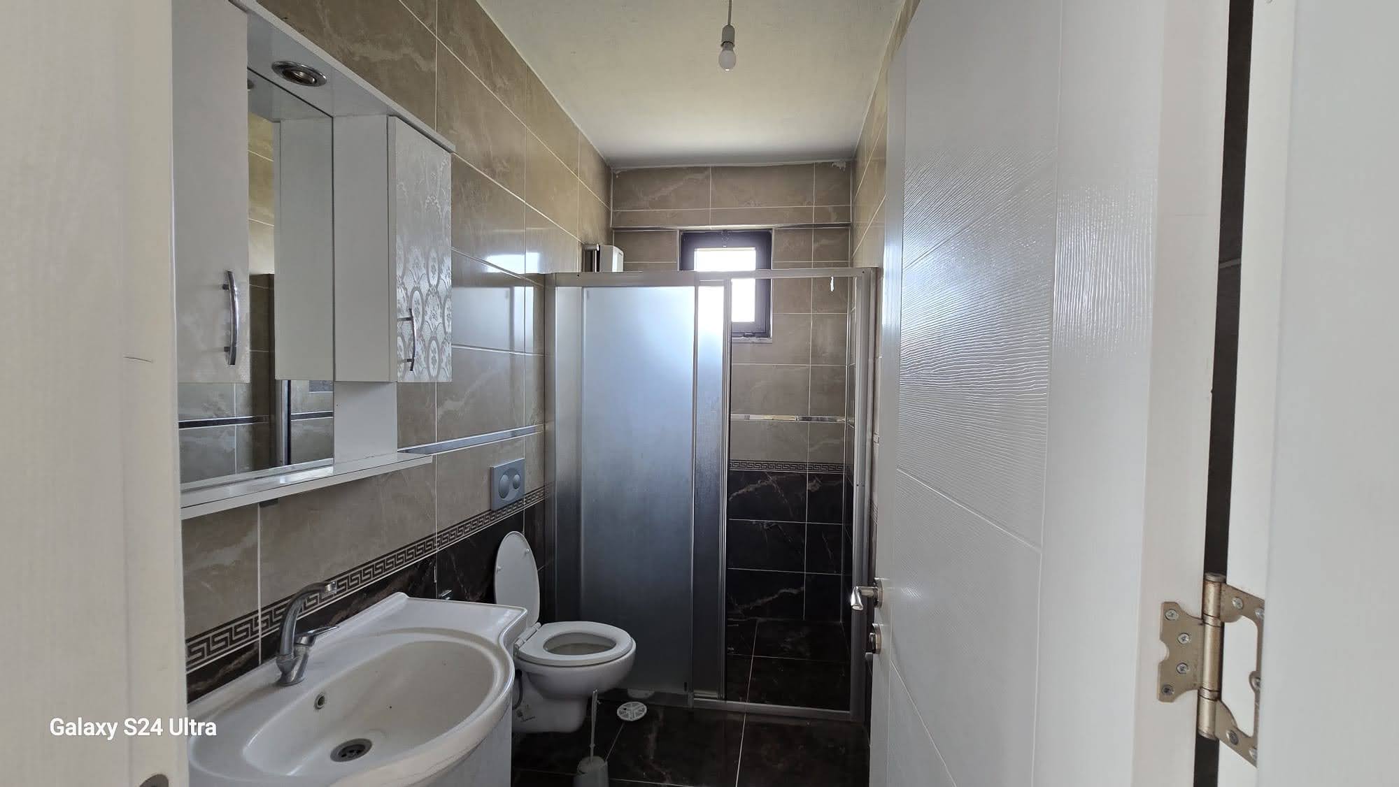 CESUR EMLAK'TAN 317M2 ARSA İÇİNDE SATILIK 2+1 DAİRE