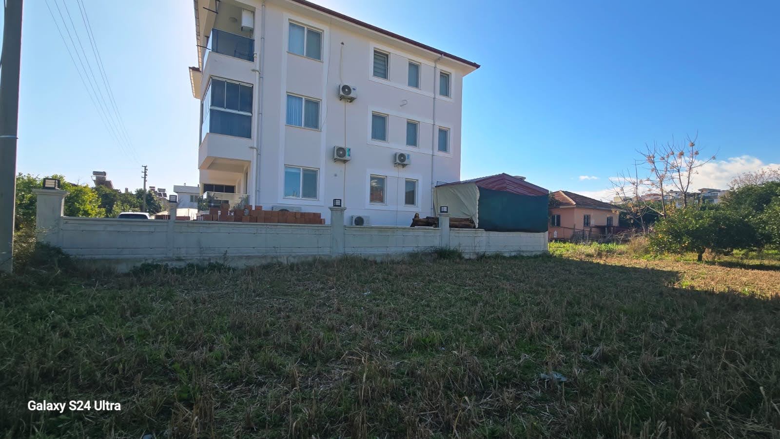 Dalaman Bezkese Mahallesi'nde %30 İmarlı 321 m² Satılık Arsa