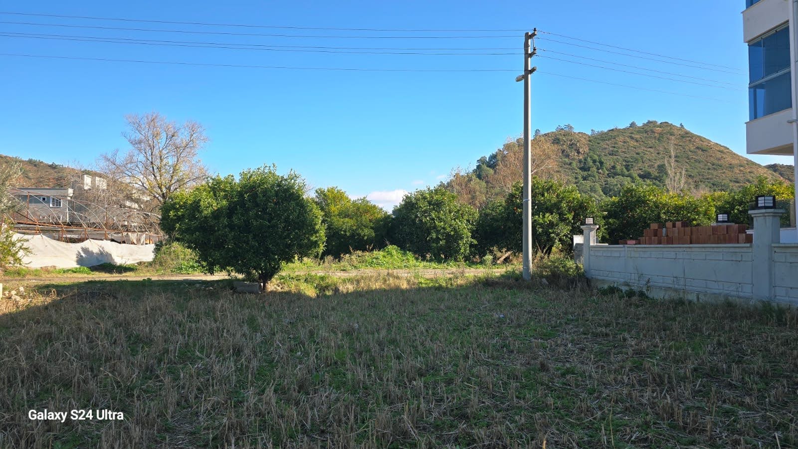 Dalaman Bezkese Mahallesi'nde %30 İmarlı 321 m² Satılık Arsa