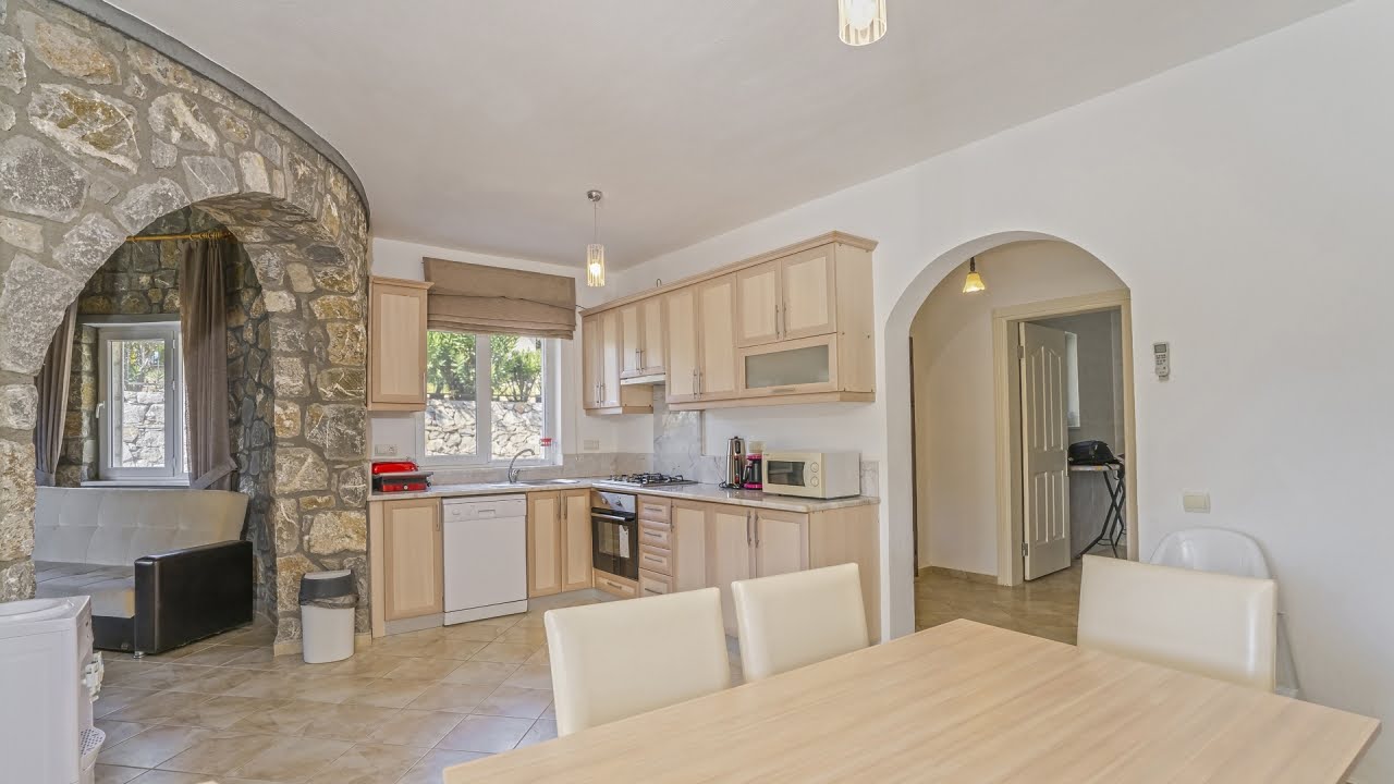 DALAMAN AKKAYA'DA SATILIK ÖZEL HAVUZLU 3+1 BUNGALOV | 595 m² ARSA | DAĞ VE ORMAN MANZARASI