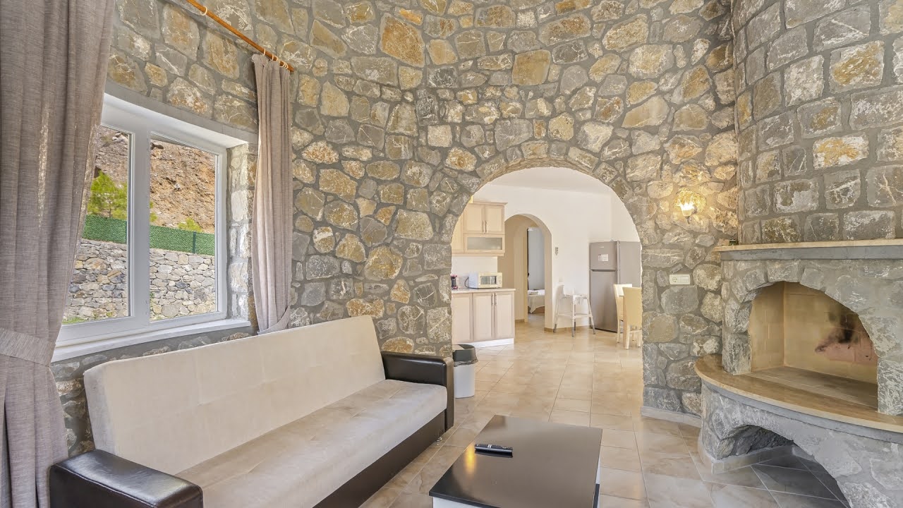 DALAMAN AKKAYA'DA SATILIK ÖZEL HAVUZLU 3+1 BUNGALOV | 595 m² ARSA | DAĞ VE ORMAN MANZARASI