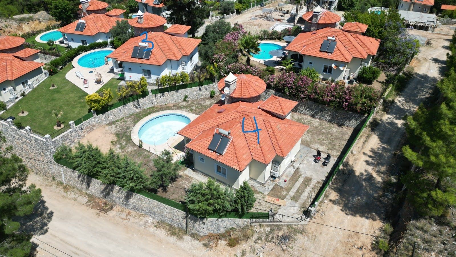 DALAMAN AKKAYA'DA SATILIK ÖZEL HAVUZLU 3+1 BUNGALOV | 595 m² ARSA | DAĞ VE ORMAN MANZARASI