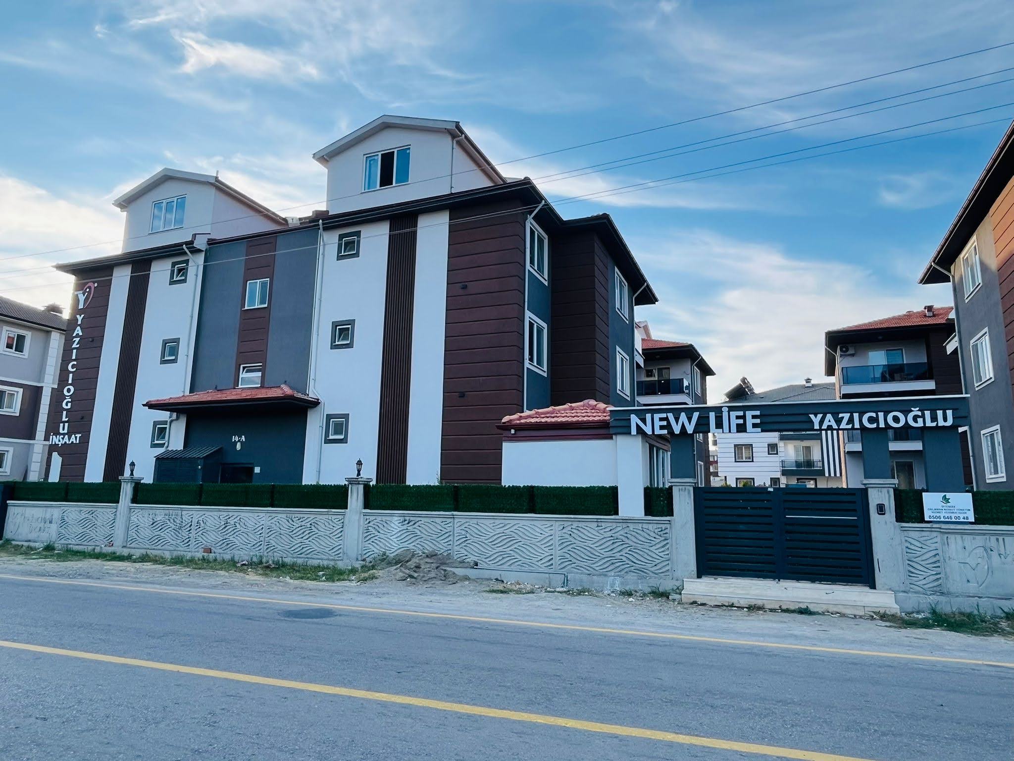 CESUR EMLAK'TAN SATILIK HAVUZLU SİTE DE SATILIK  1+1 DAİRE