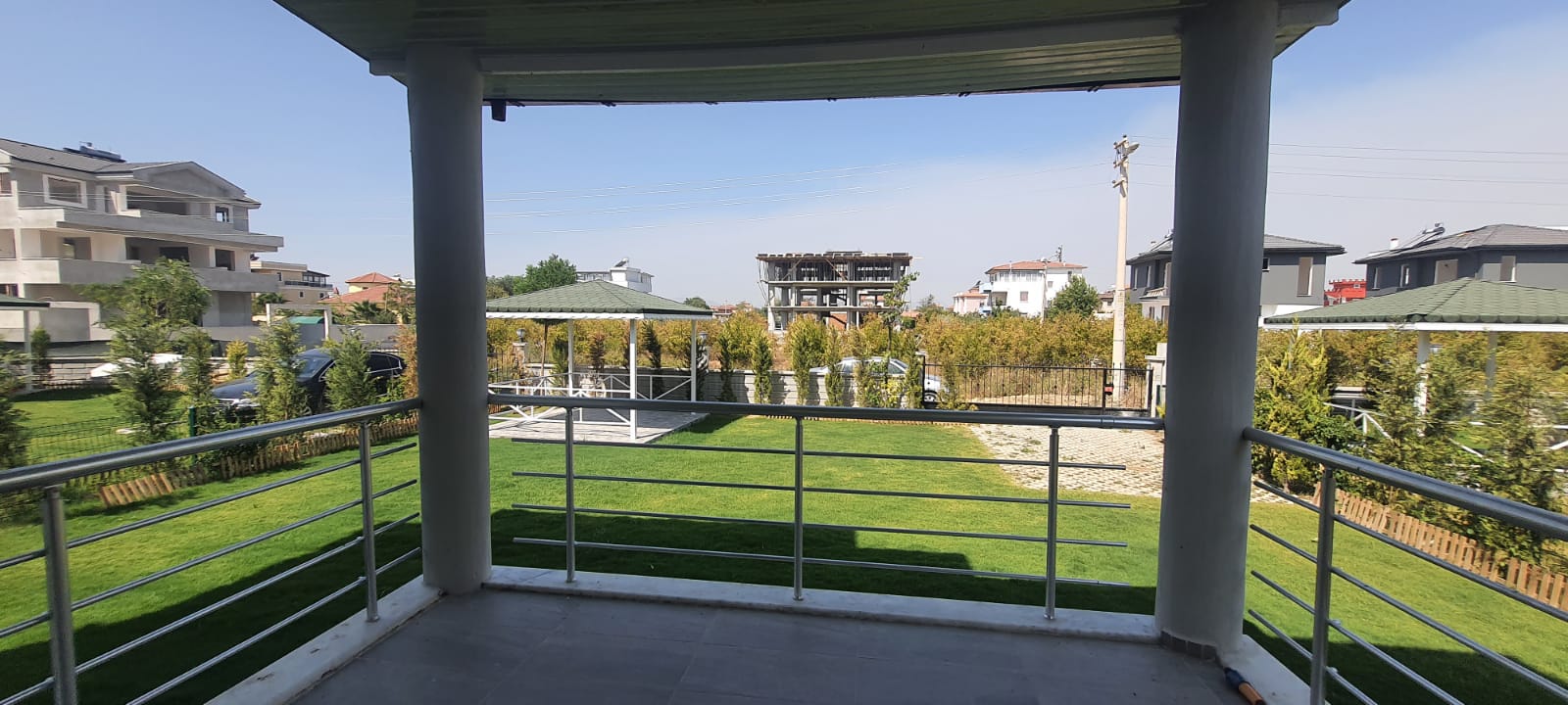 Dalaman Çınar Mevkii 450 m² Arsa İçinde 4+1 Lüks Villa
