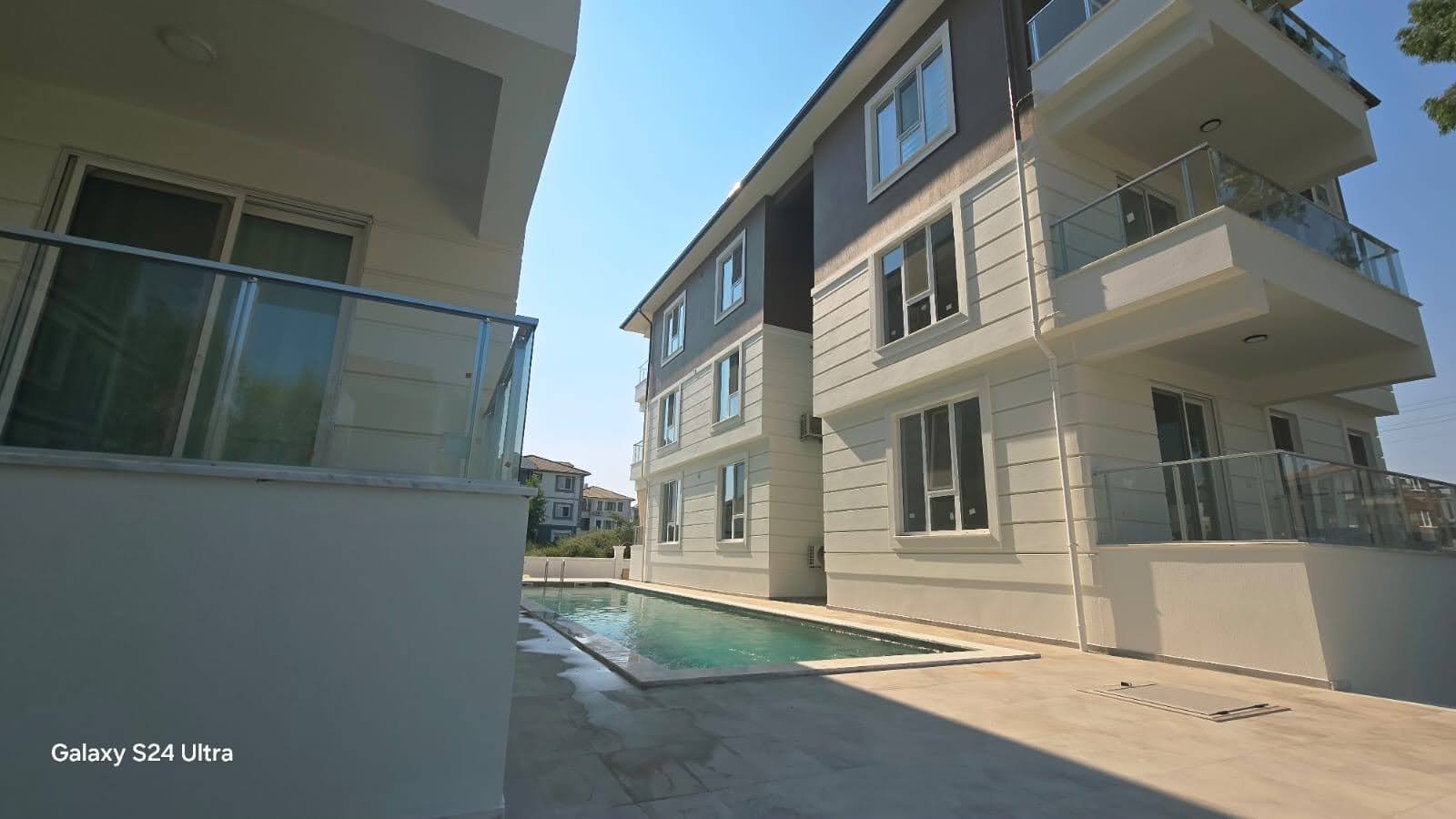CESUR EMLAK'TAN SIFIR 2+1 HAVUZLU DAİRE