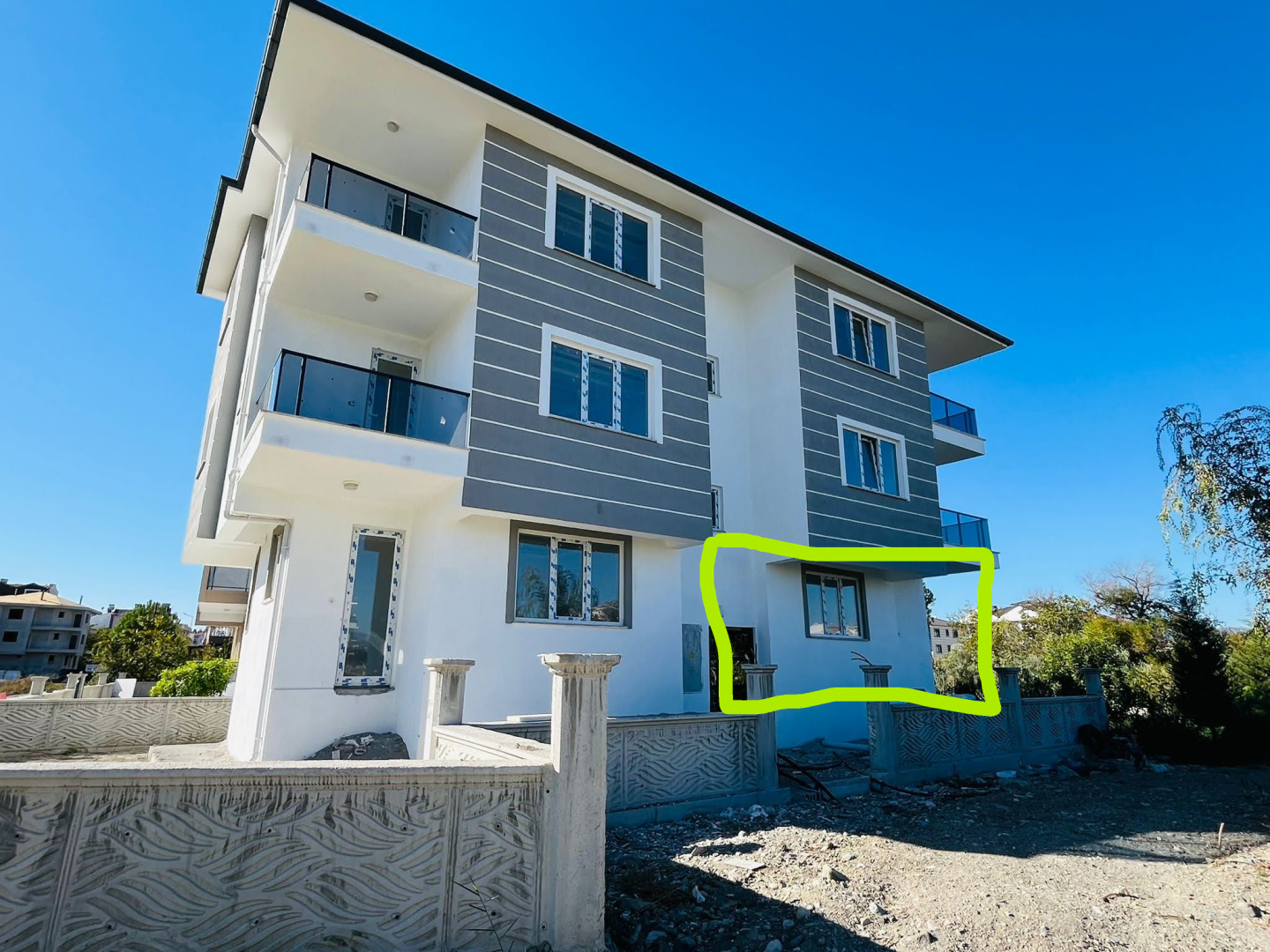 CESUR EMLAK'TAN SATILIK 1+1 KİRACILI DAİRE