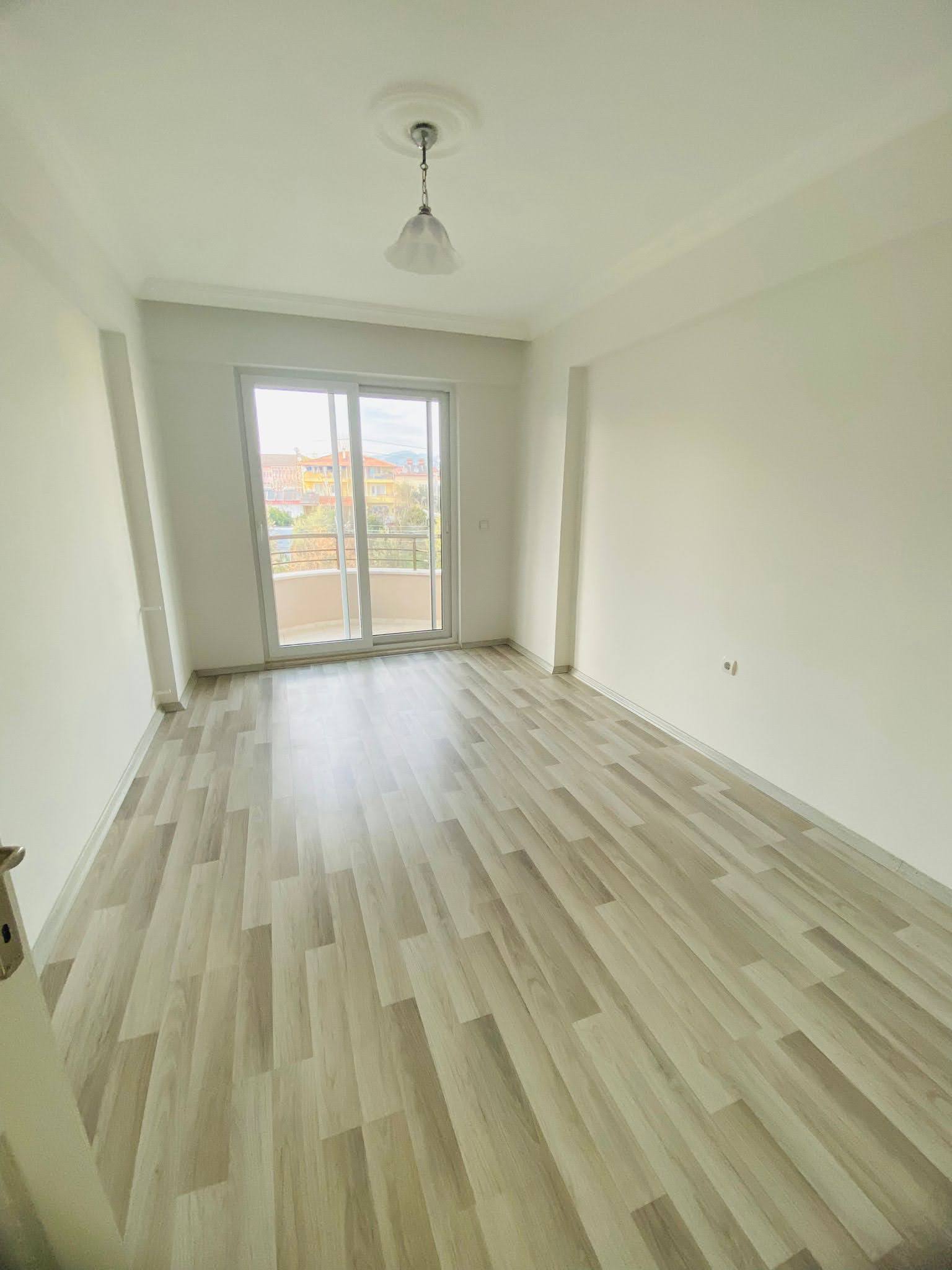 Dalaman Hürriyet Mevkii  Bahçeli Nizam 150 m² Kiralık 3+1 Daire