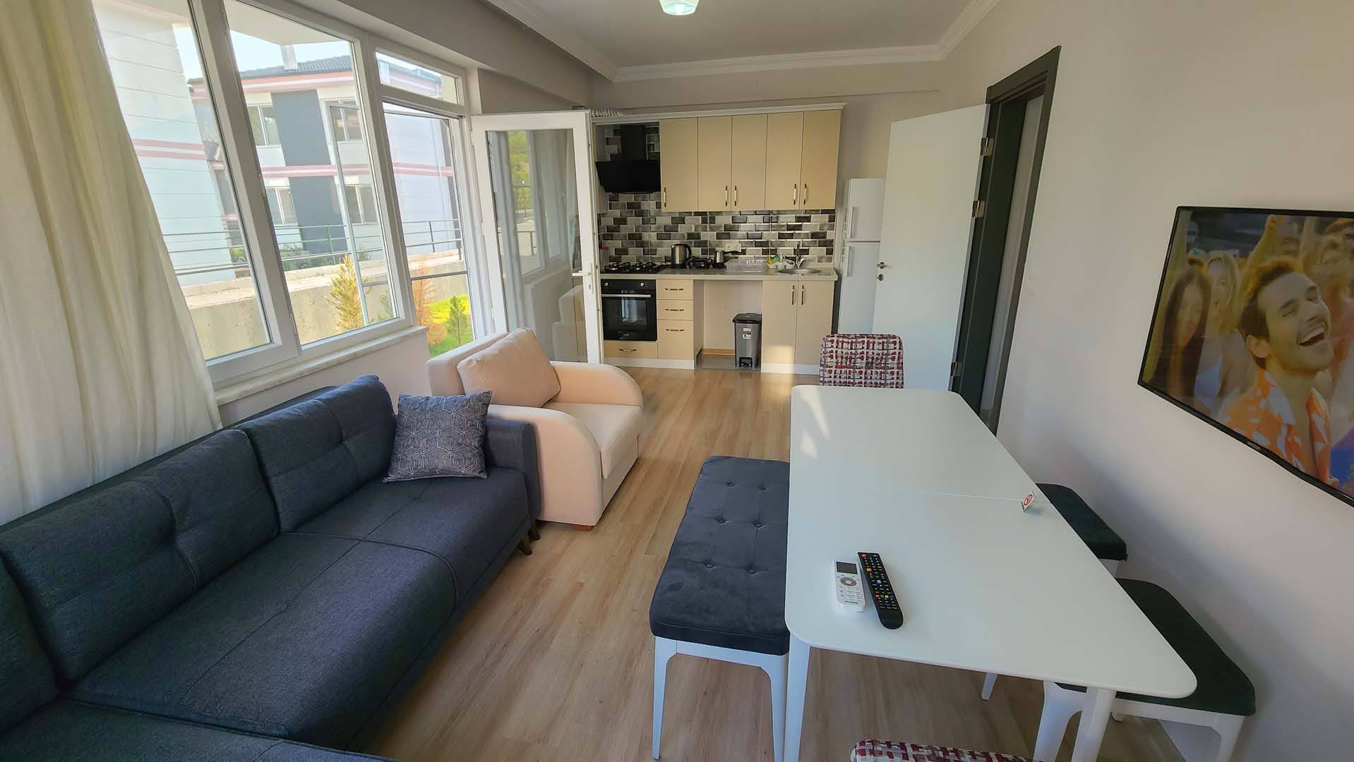 DALAMAN ATAKENT – PİRAMİT PARK ORMAN LÜKS EŞYALI 1+1 KİRALIK DAİRE