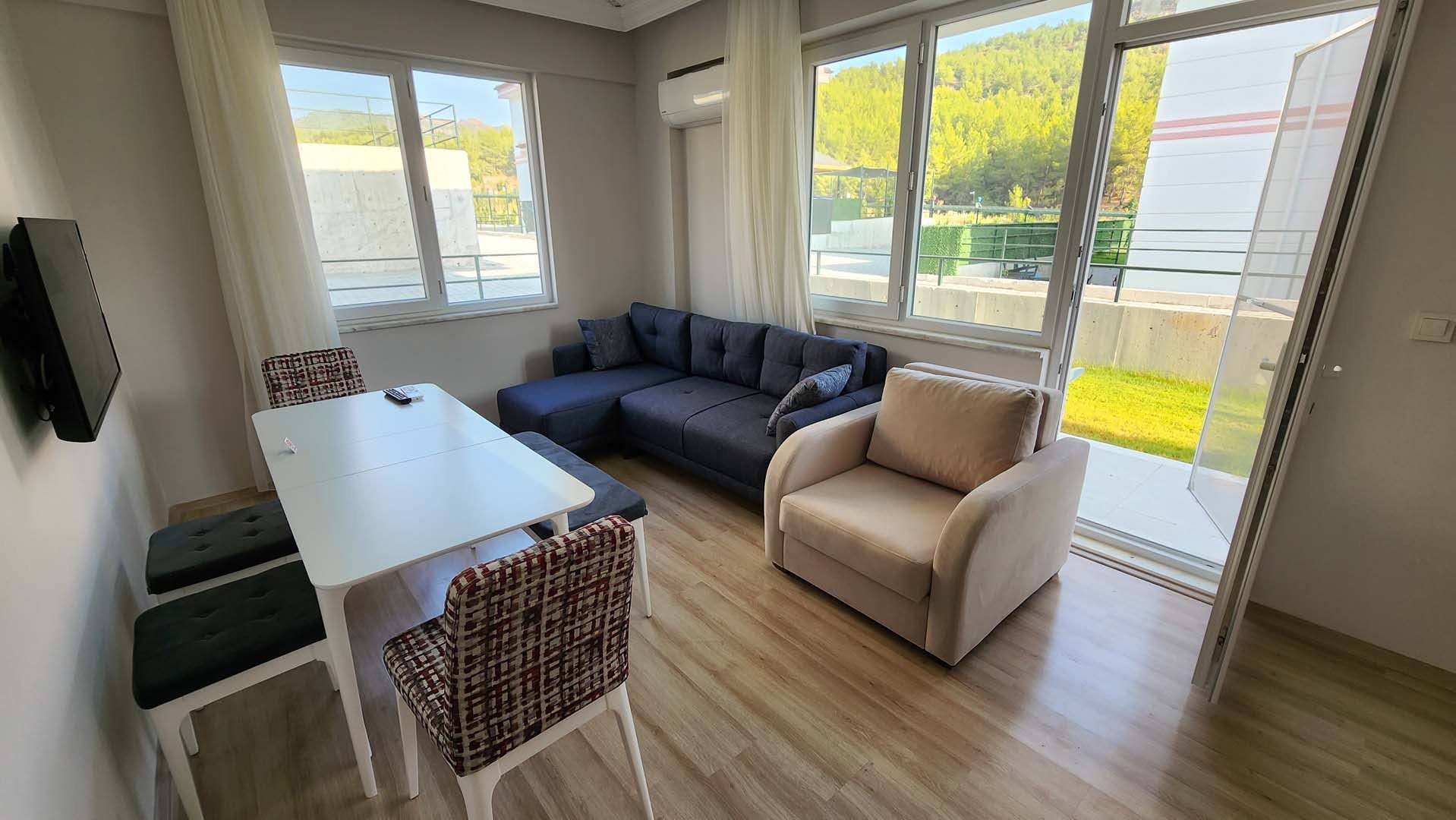 DALAMAN ATAKENT – PİRAMİT PARK ORMAN LÜKS EŞYALI 1+1 KİRALIK DAİRE