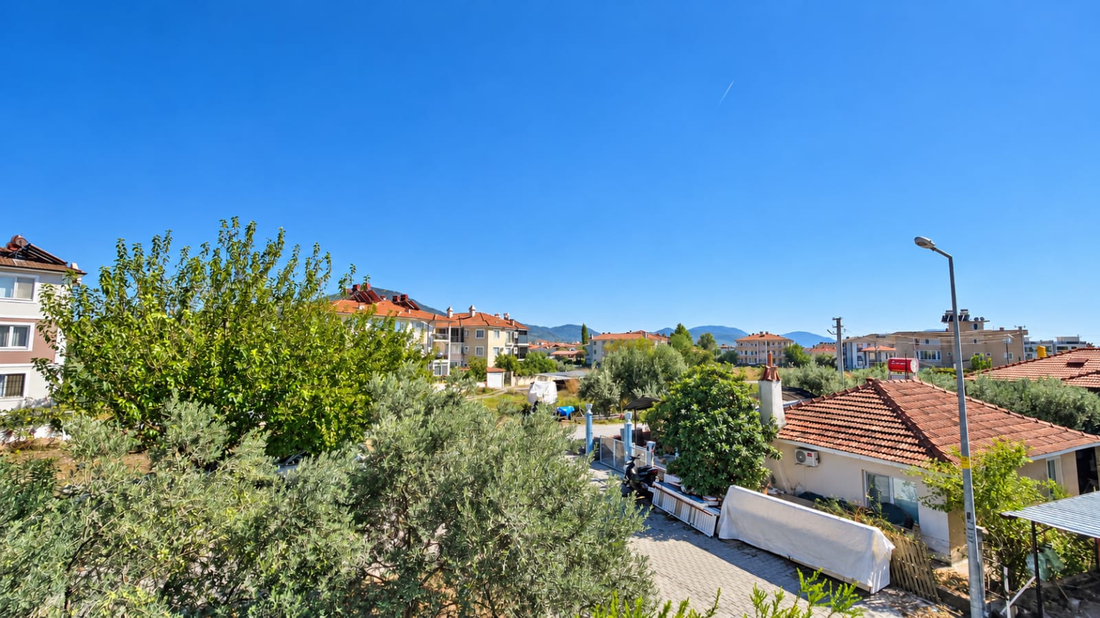 DALAMAN KARAÇALIDA 150m² 3+1 KAPALI MUTFAK,2 BANYO,2 CAM BALKON