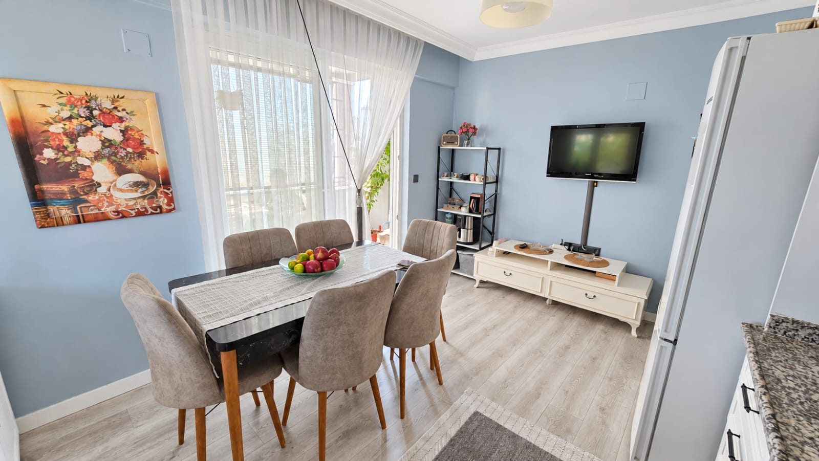 DALAMAN KARAÇALIDA 150m² 3+1 KAPALI MUTFAK,2 BANYO,2 CAM BALKON