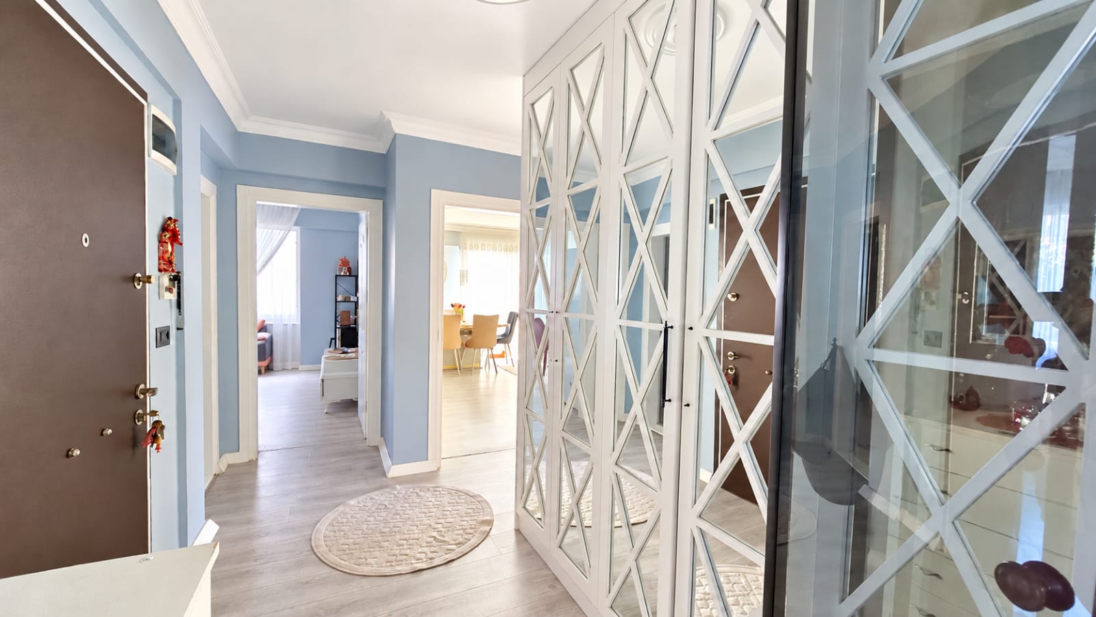 DALAMAN KARAÇALIDA 150m² 3+1 KAPALI MUTFAK,2 BANYO,2 CAM BALKON