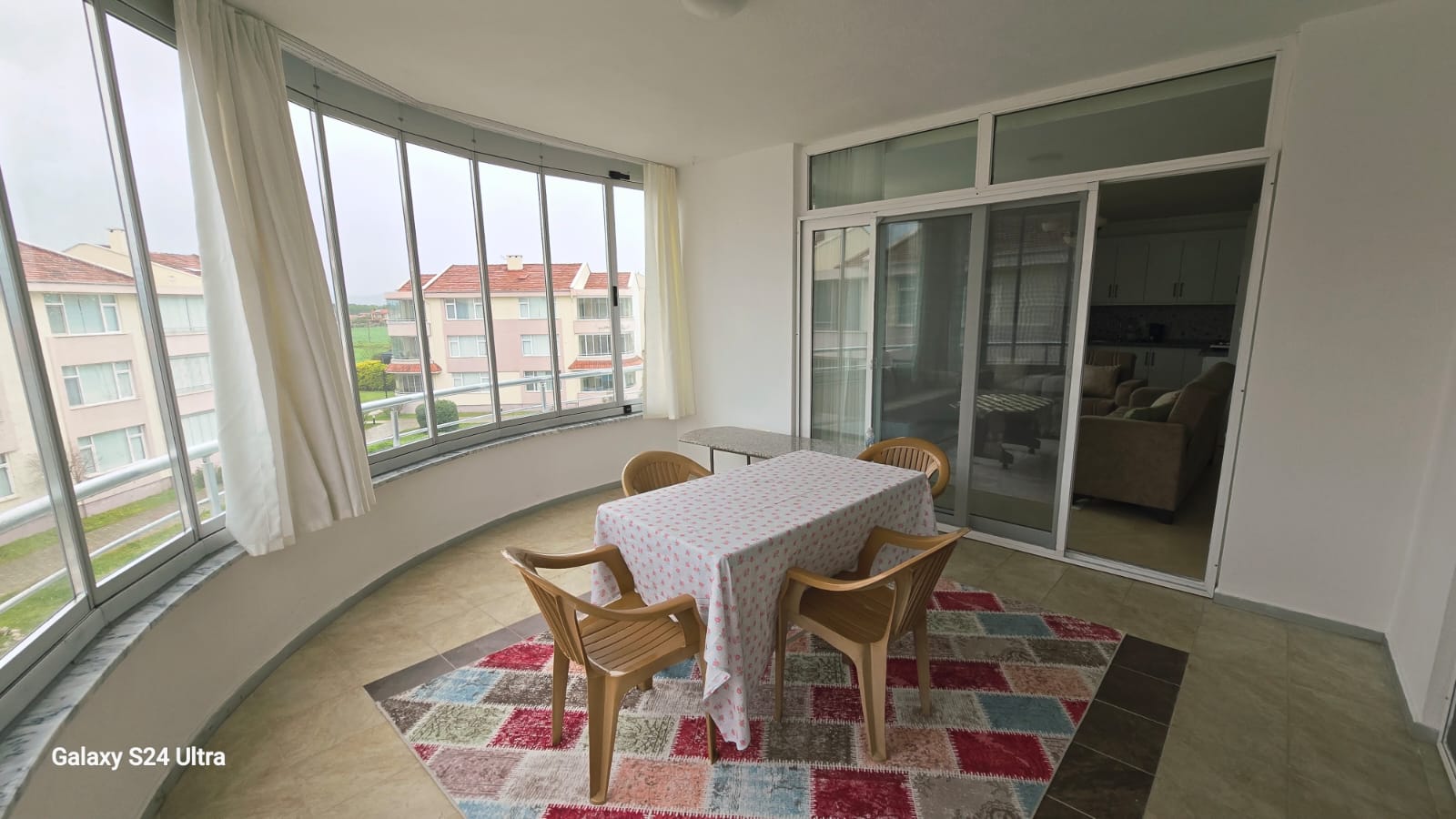 Lalezar Sitesinde FULL Eşyalı 2+1 Kiralık Daire 96 m²