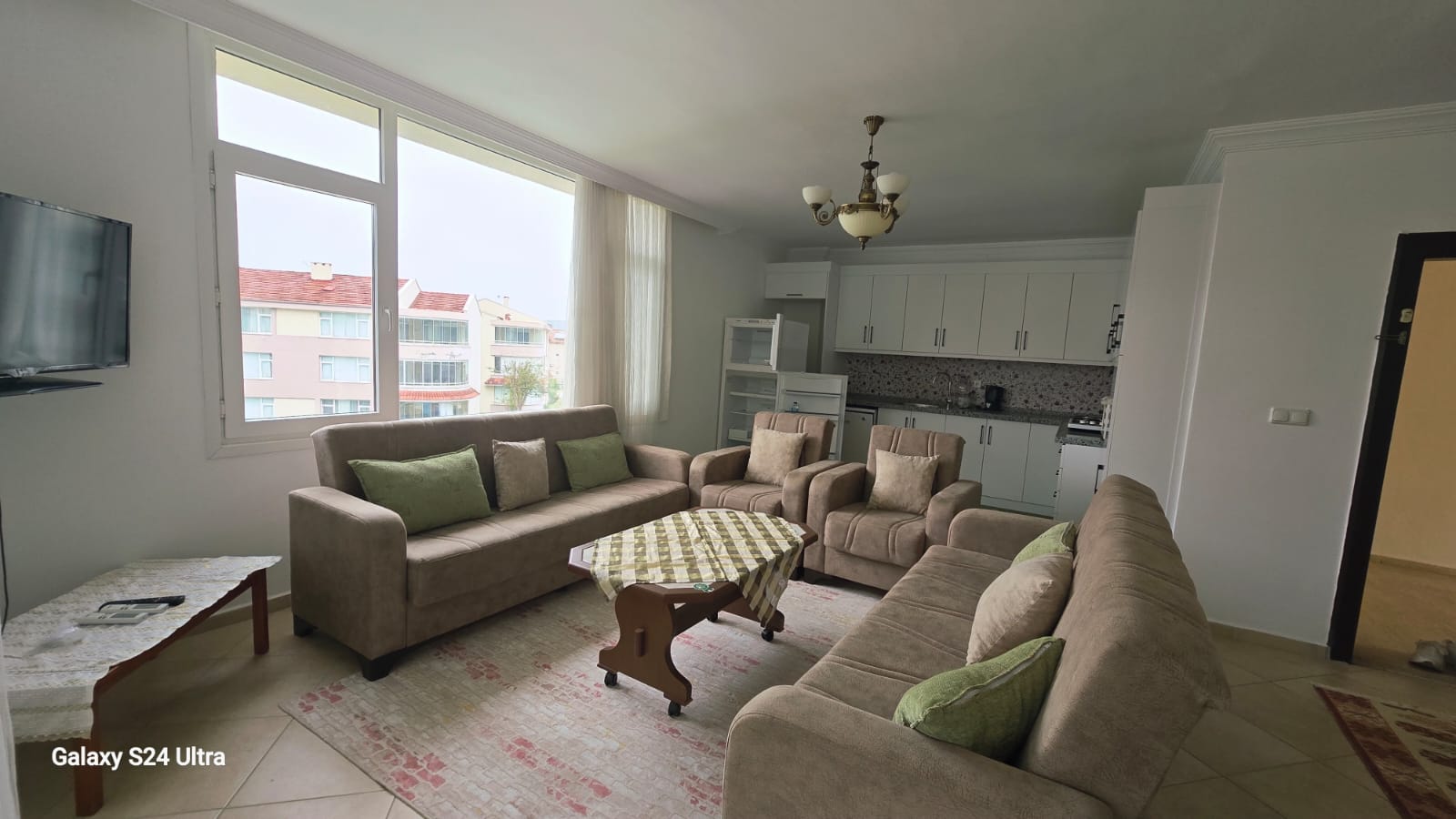 Lalezar Sitesinde FULL Eşyalı 2+1 Kiralık Daire 96 m²