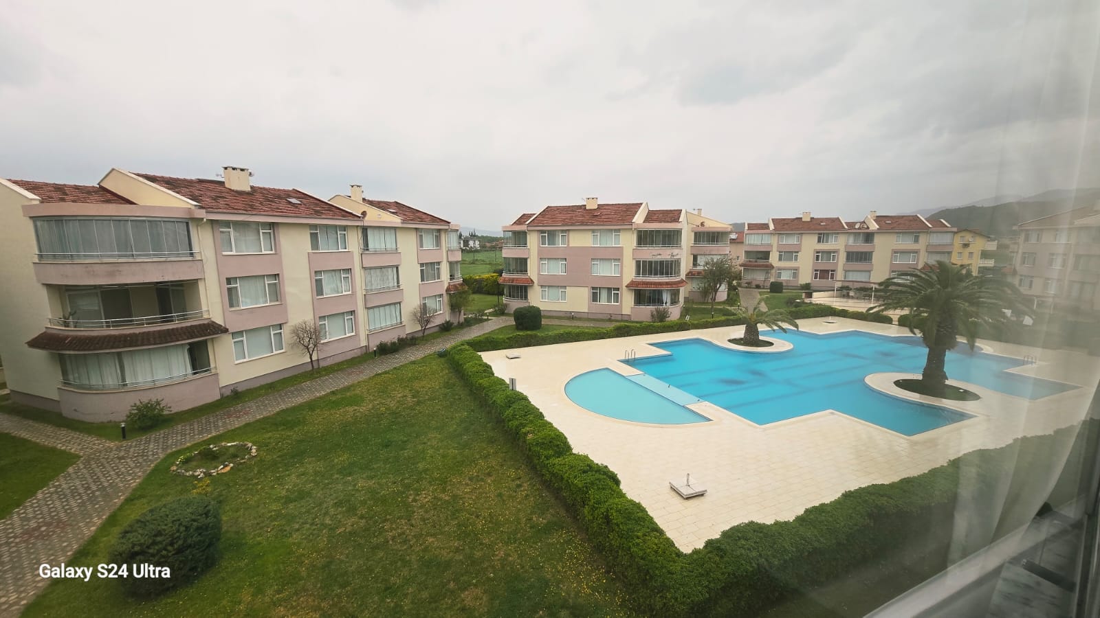 Lalezar Sitesinde FULL Eşyalı 2+1 Kiralık Daire 96 m²